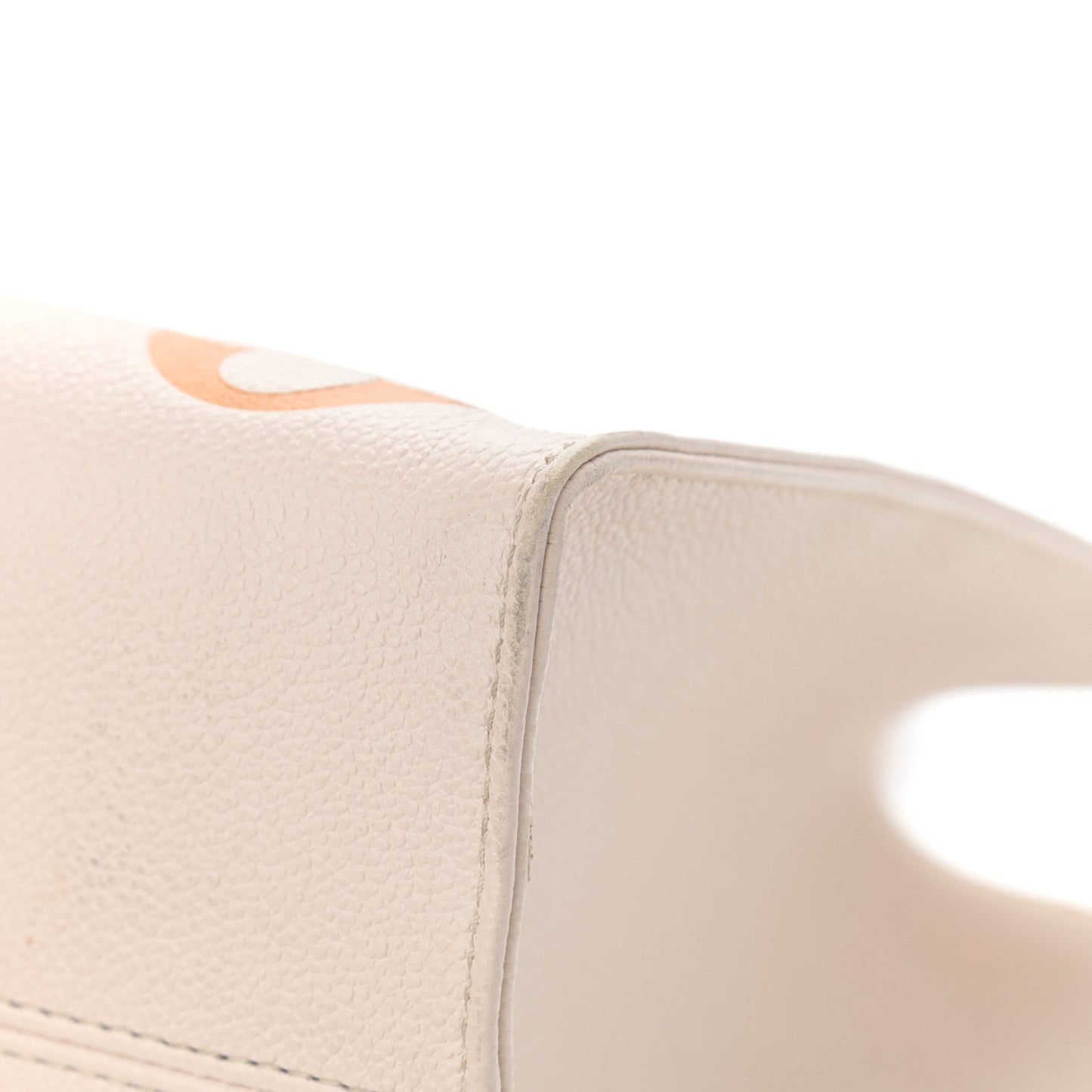 Empreinte Monogram Giant By The Pool Onthego MM Cream Saffron