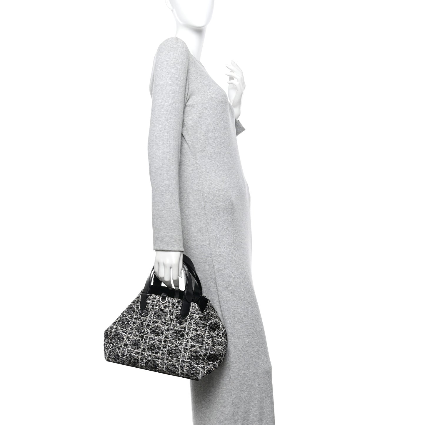 Calfskin Tweed Cannage Medium Toujours Black Gold White