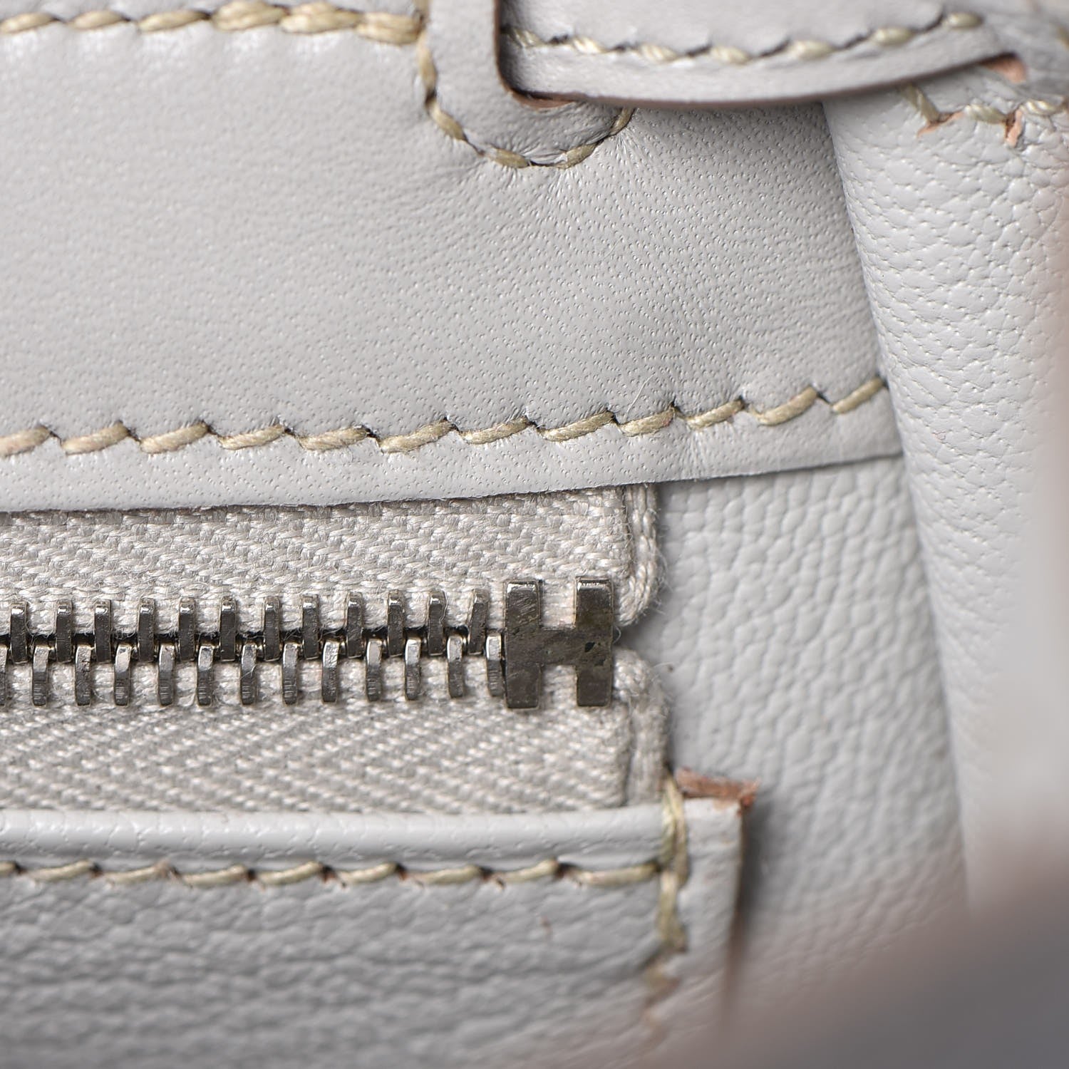 Hermes Tadelakt Kelly Sellier Guilloche 28 Gris Perle 22 of 36