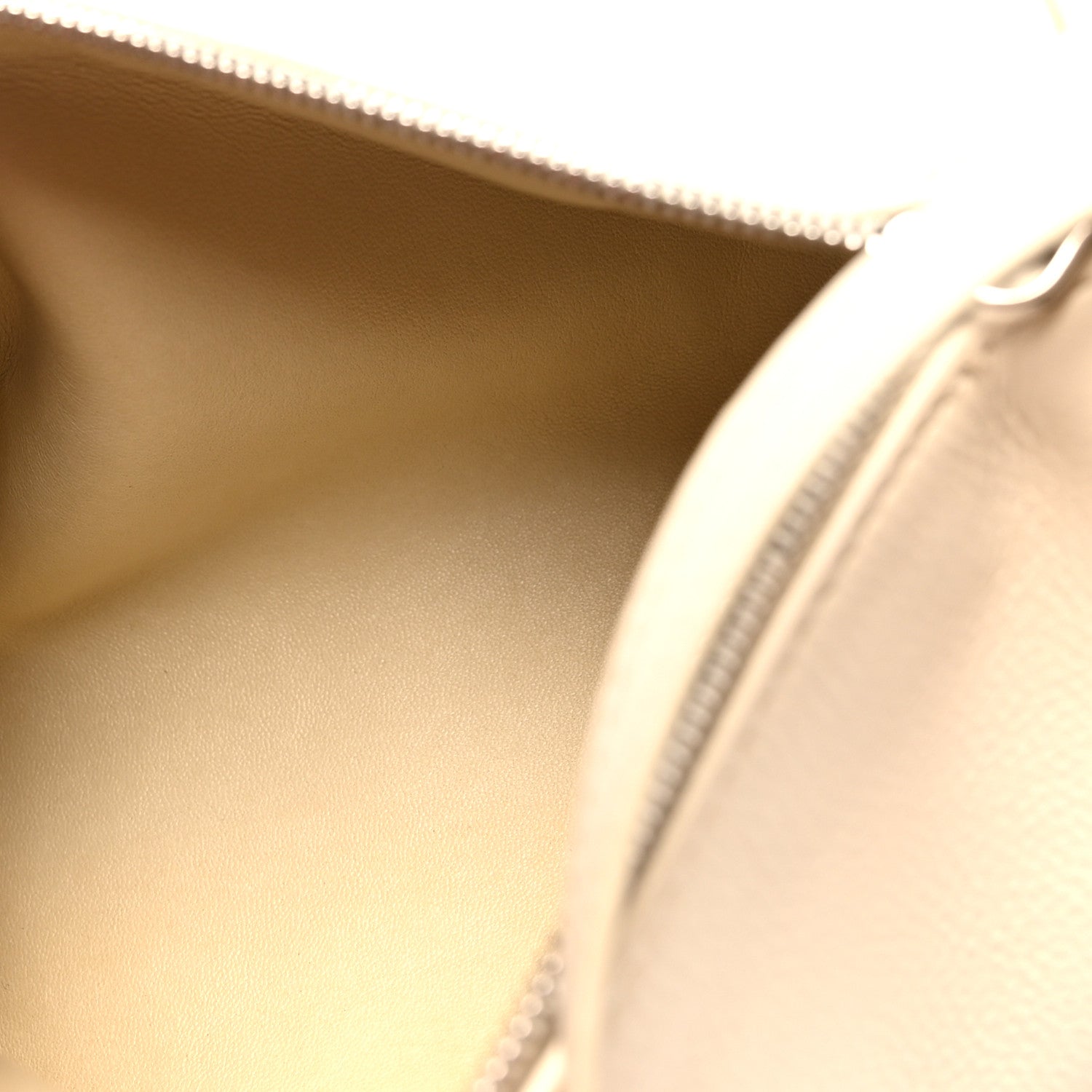 The Row Grained Calfskin 90's Bag Ivory 5 of 9