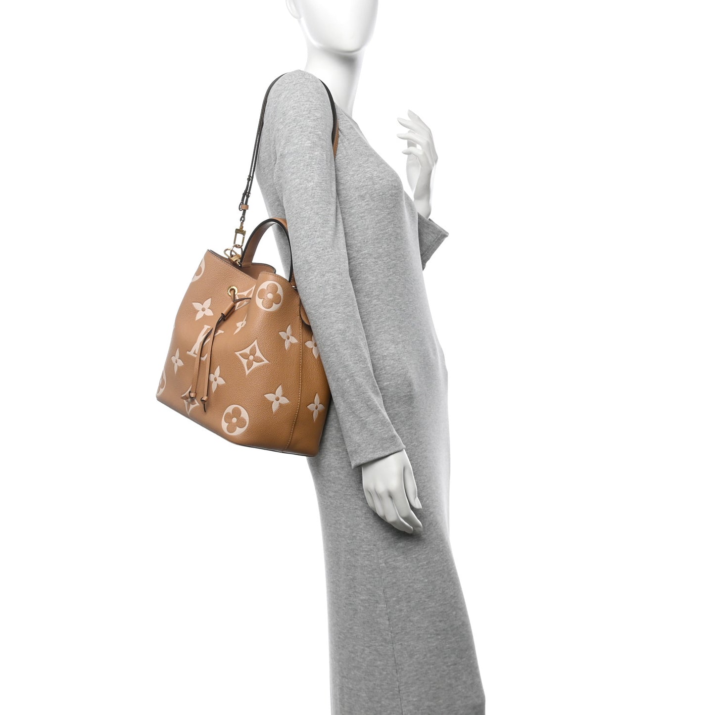 Empreinte Monogram Giant Neonoe MM Arizona Beige