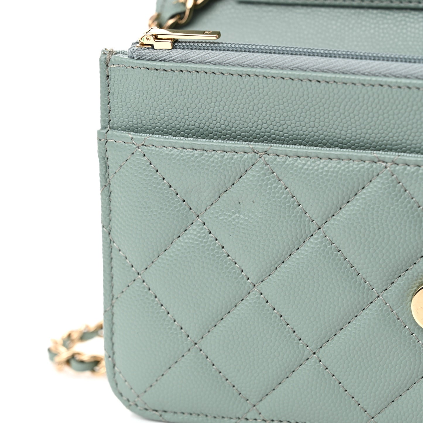 Caviar Quilted Wallet on Chain WOC Light Blue