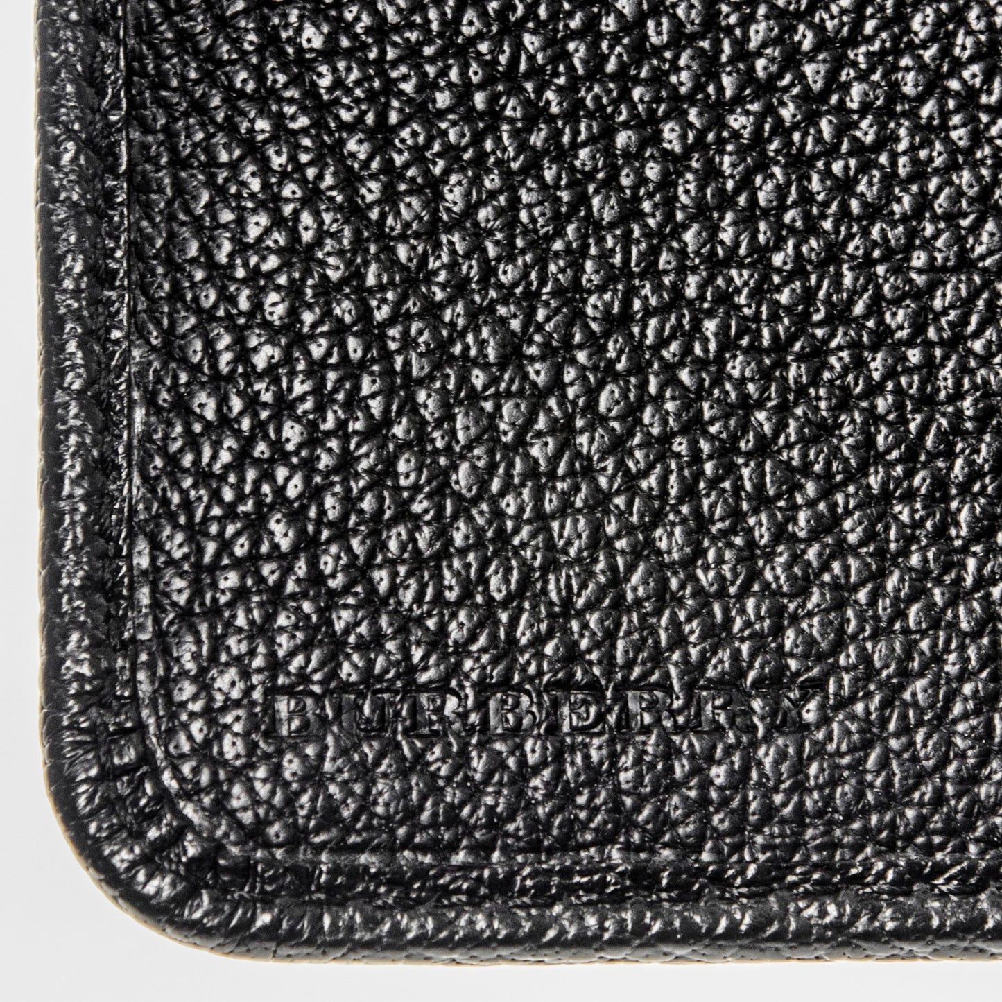Signature Grain Calfskin Compact Wallet Black