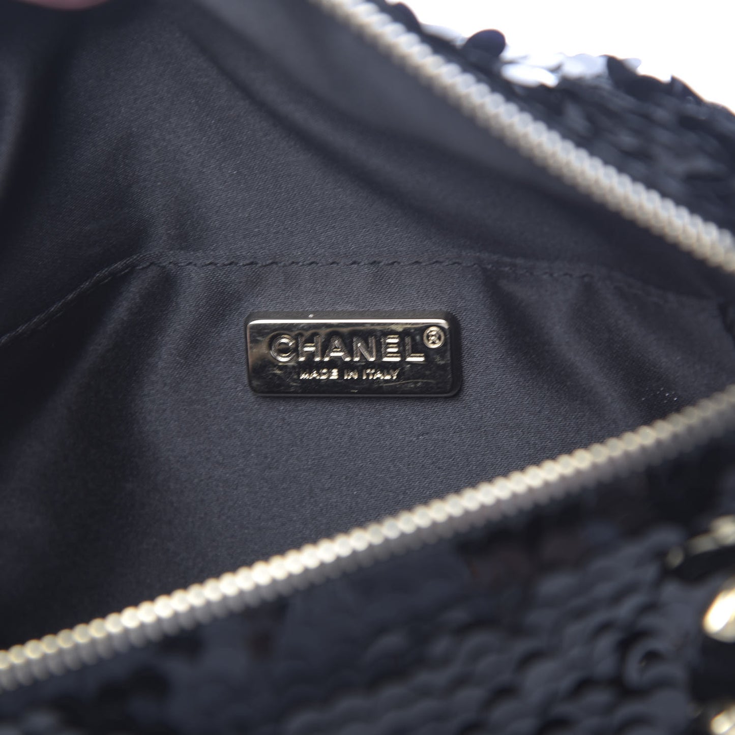 Sequin Calfskin Sparkling City Waist Bag Fanny Pack Black