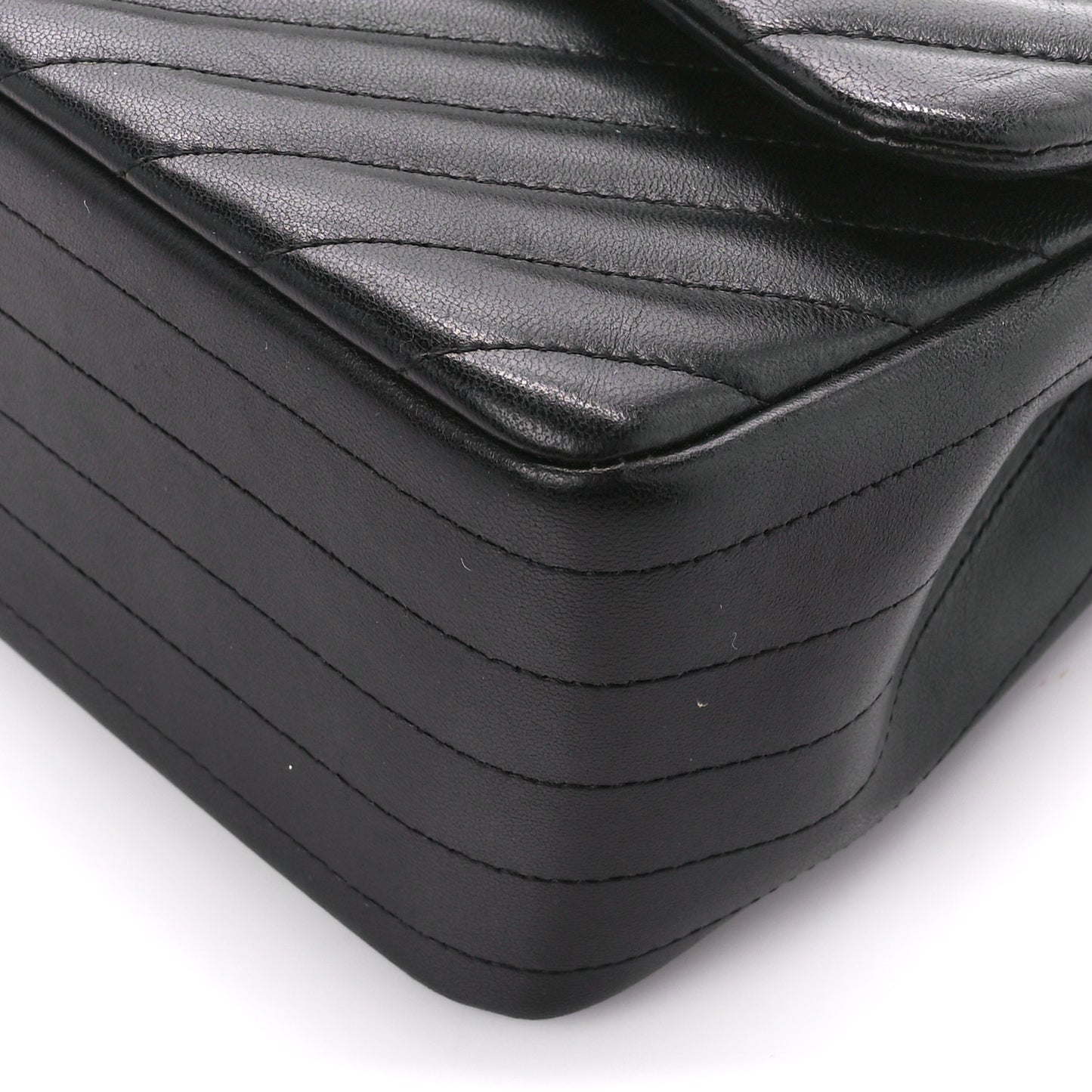 Lambskin Chevron Quilted Jumbo Double Flap Black