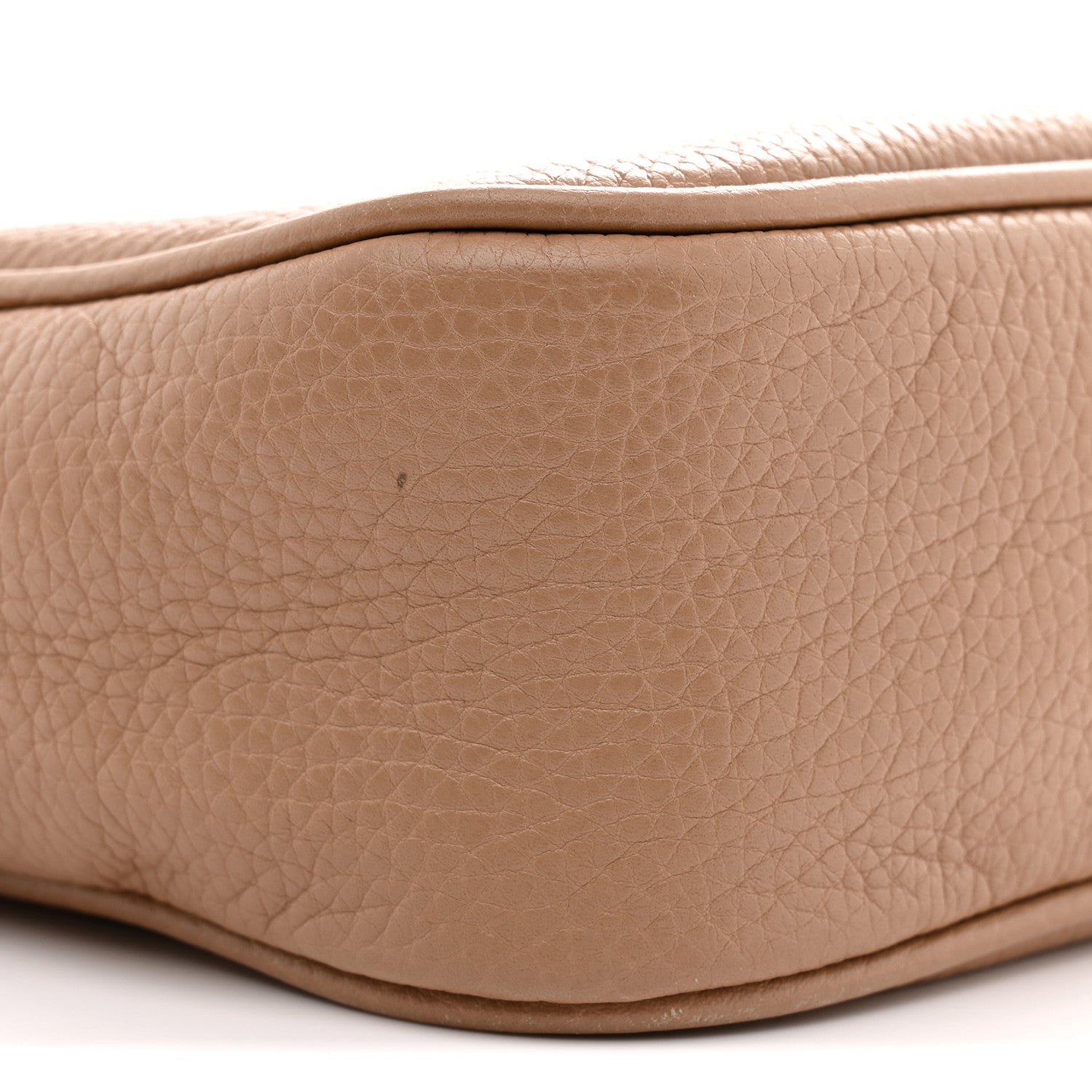 Gucci Pebbled Calfskin Small Soho Disco Bag Camelia 9 of 14