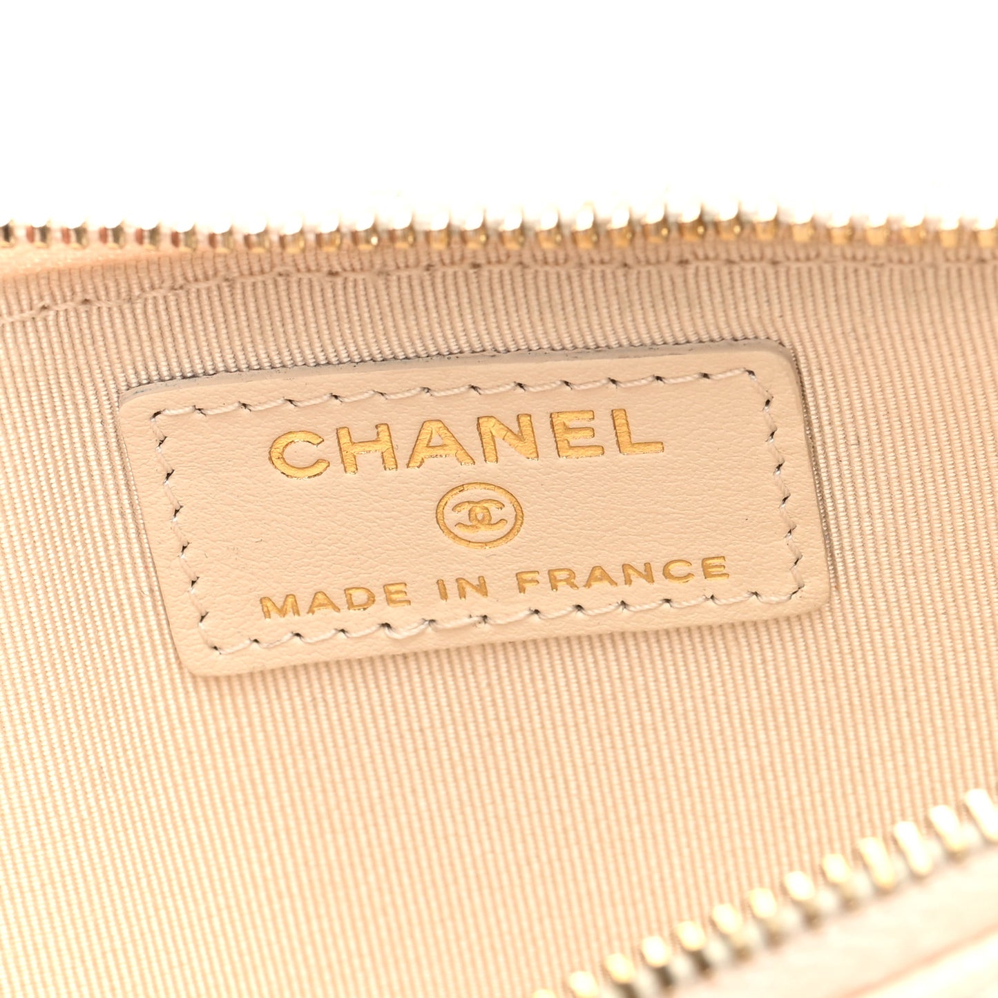 Caviar Quilted Classic iPhone Pouch Light Beige