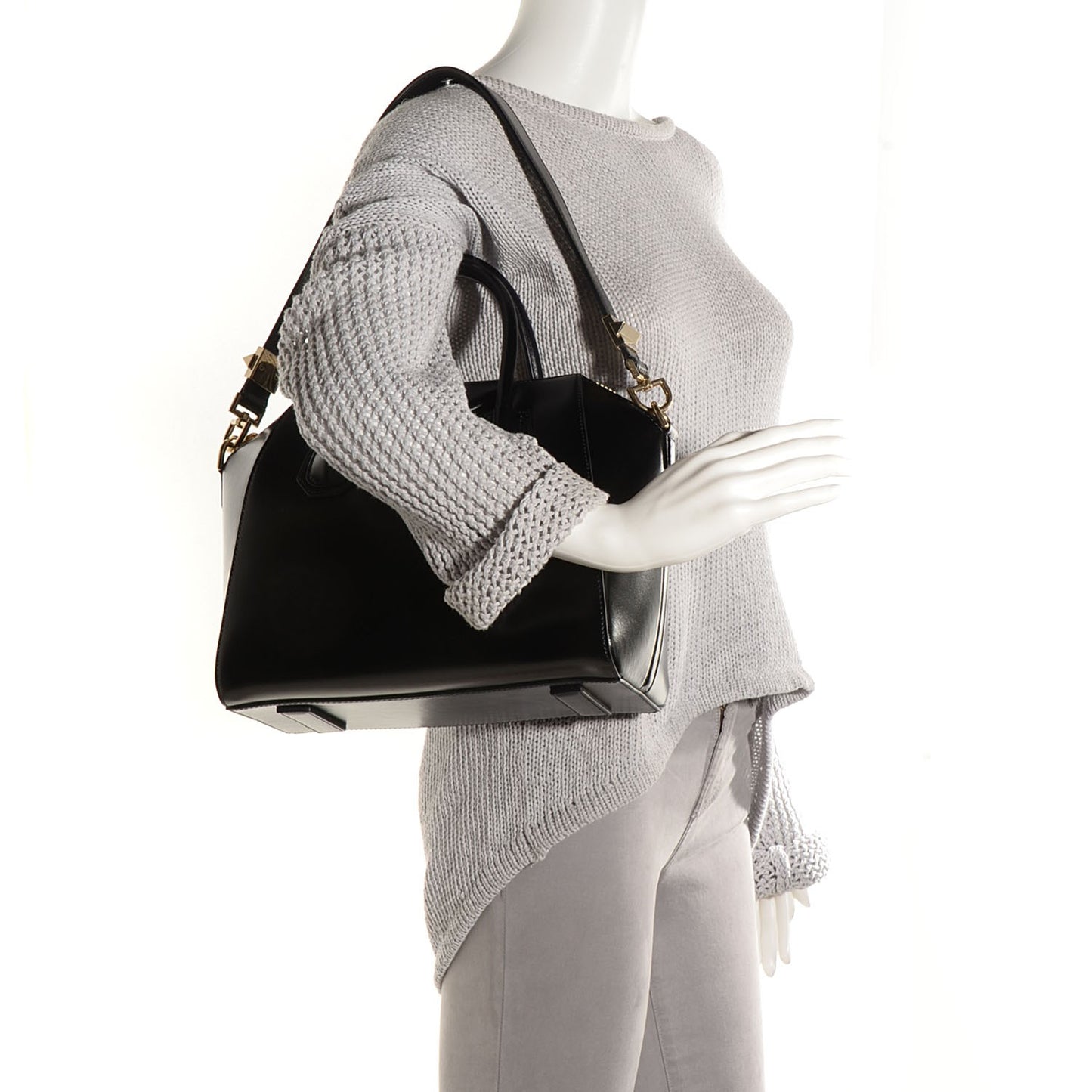 Shiny Lord Calfskin Small Antigona Black