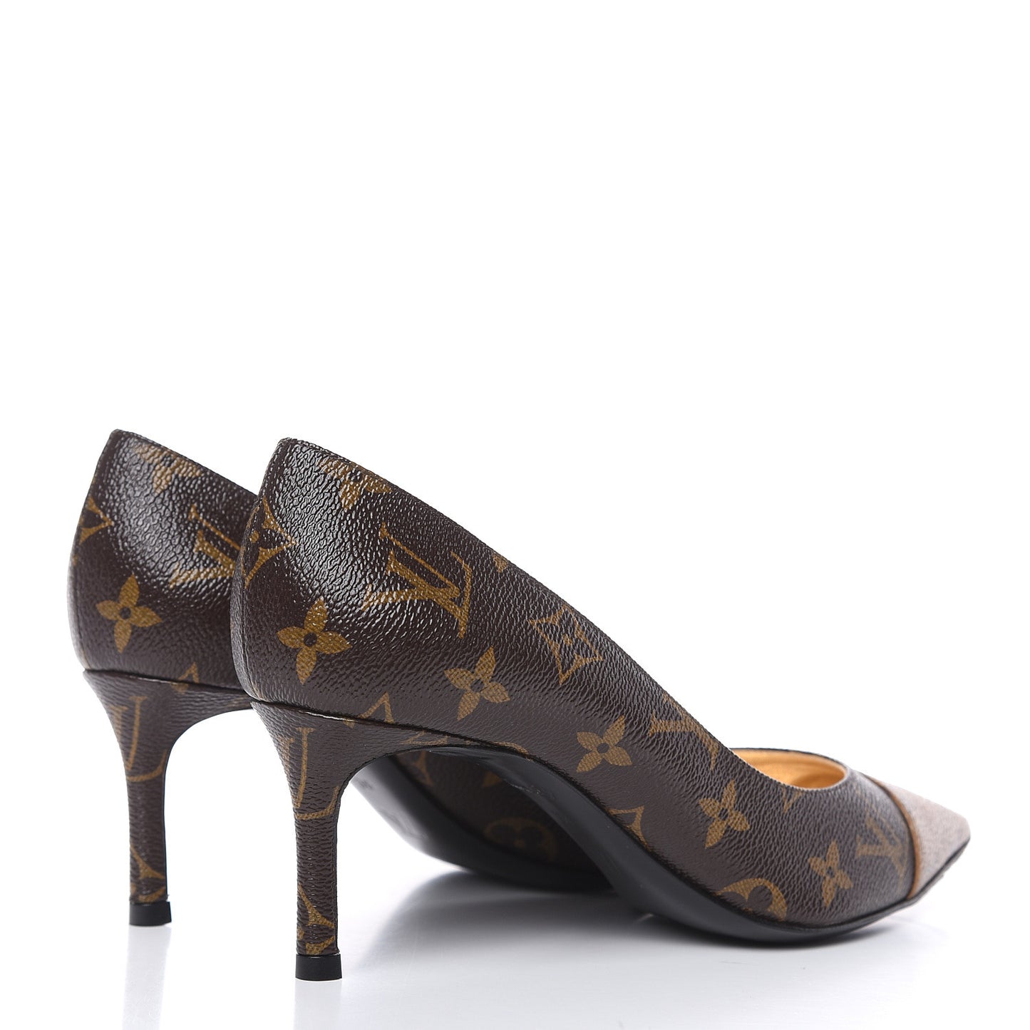 Reverse Monogram Cherie Pumps 38