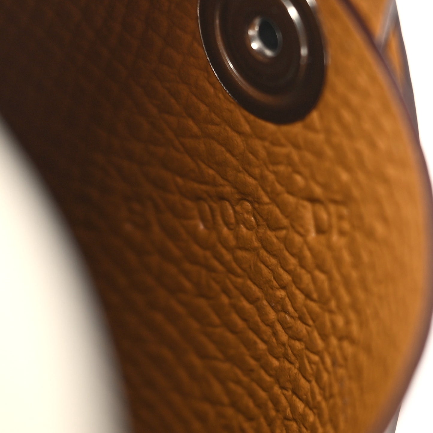 Epsom Verso Calvi Card Case Nata Sesame
