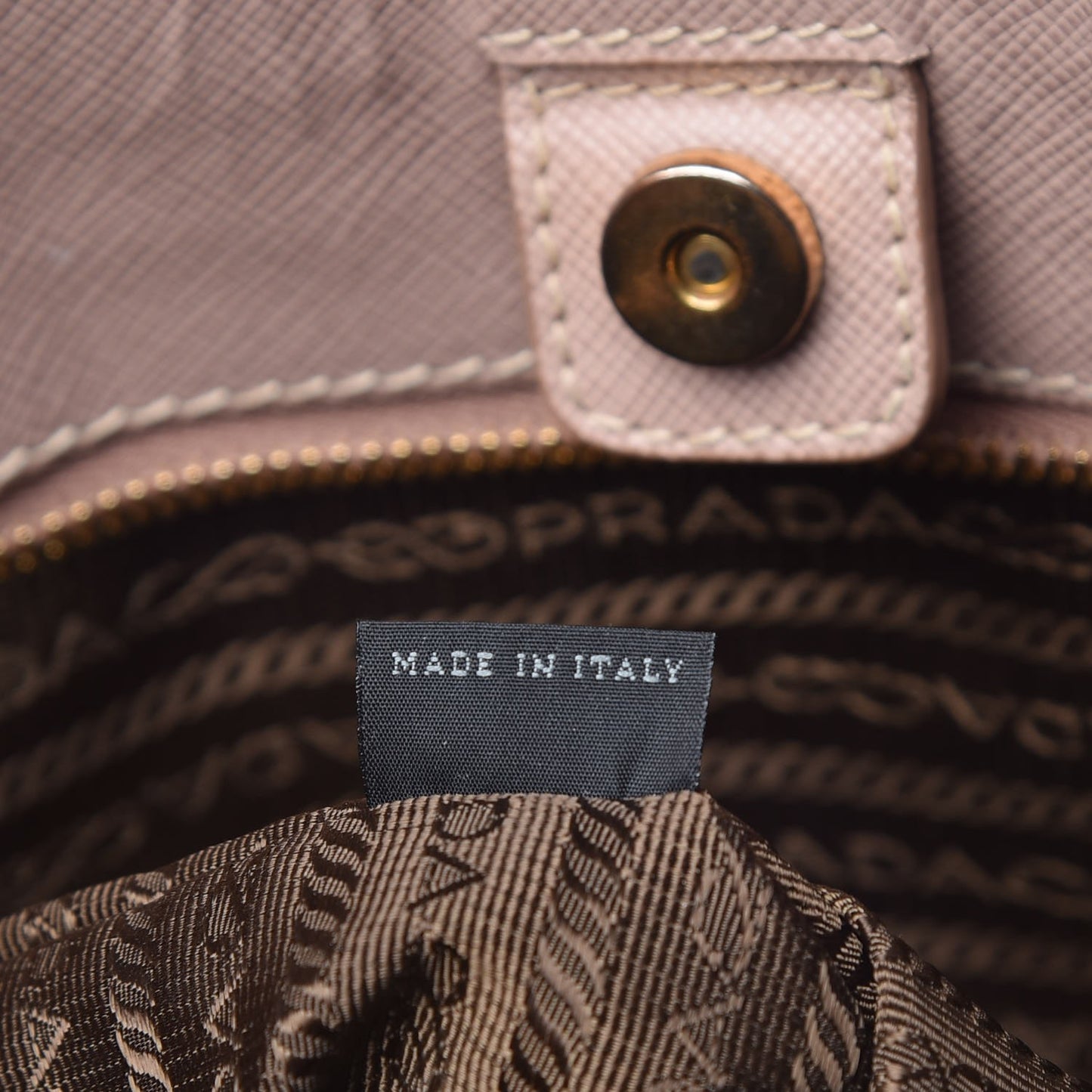 Saffiano Lux Large Tote Cammeo