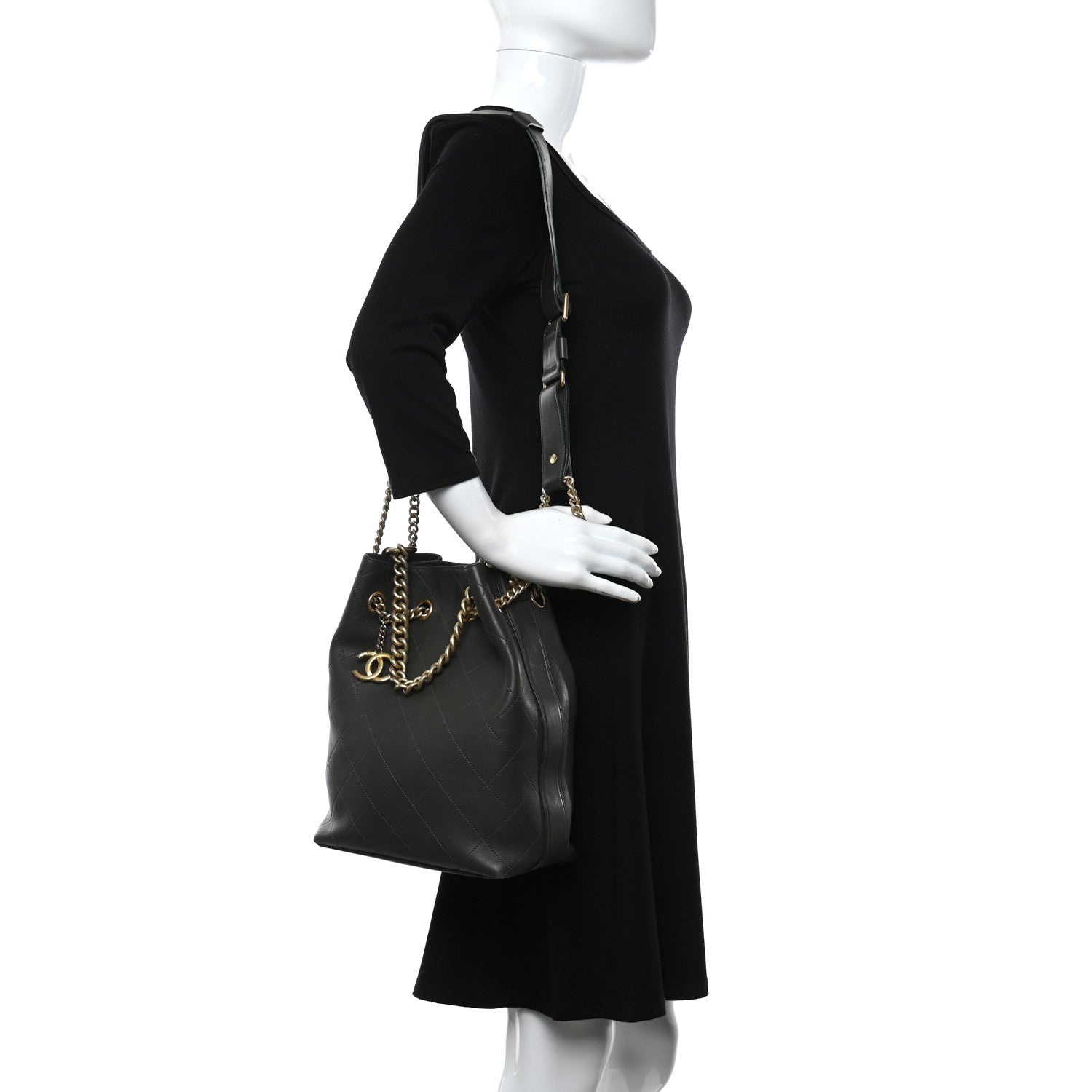 Chanel Calfskin Quilted Small On My Shoulder Drawstring Bag Dark Green 3 of 11
