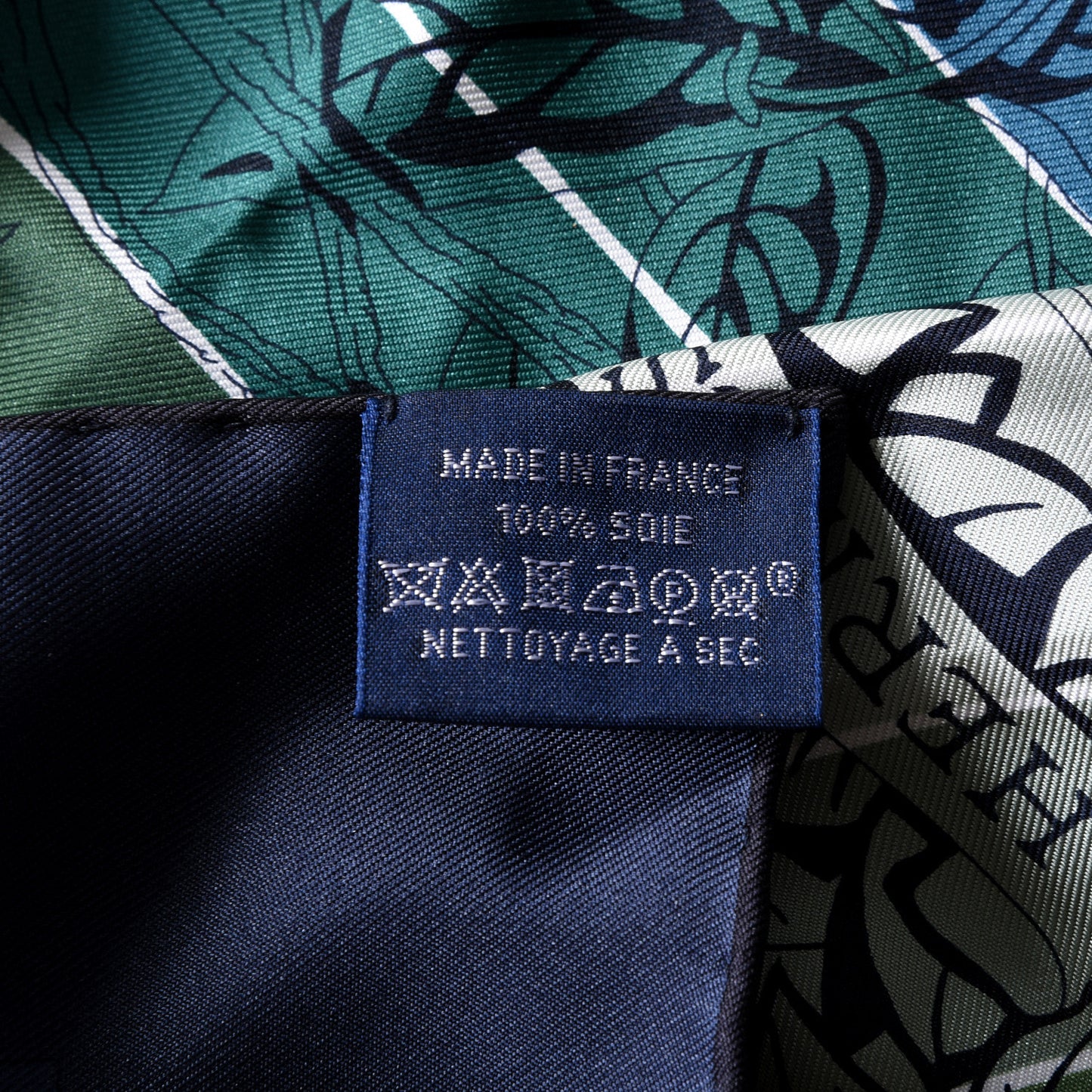 Silk Carre Jungle Love Rainbow Scarf 90 Marine Vert Petrole