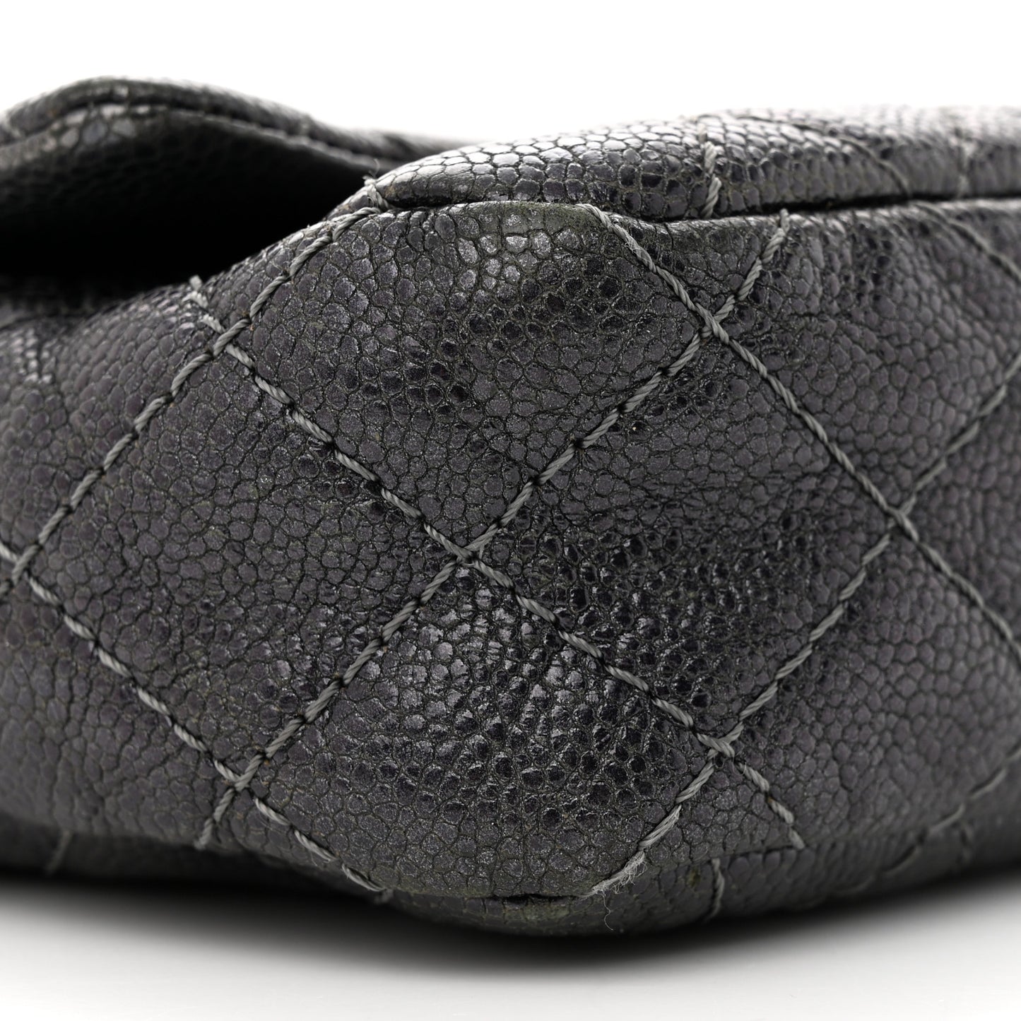 Iridescent Caviar Quilted Small Chic Flap Grey