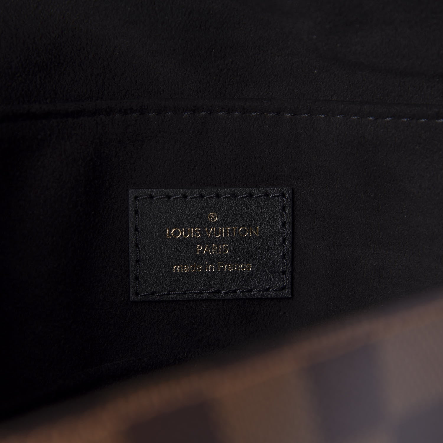 Louis Vuitton Damier Ebene Beaubourg MM 8 of 10