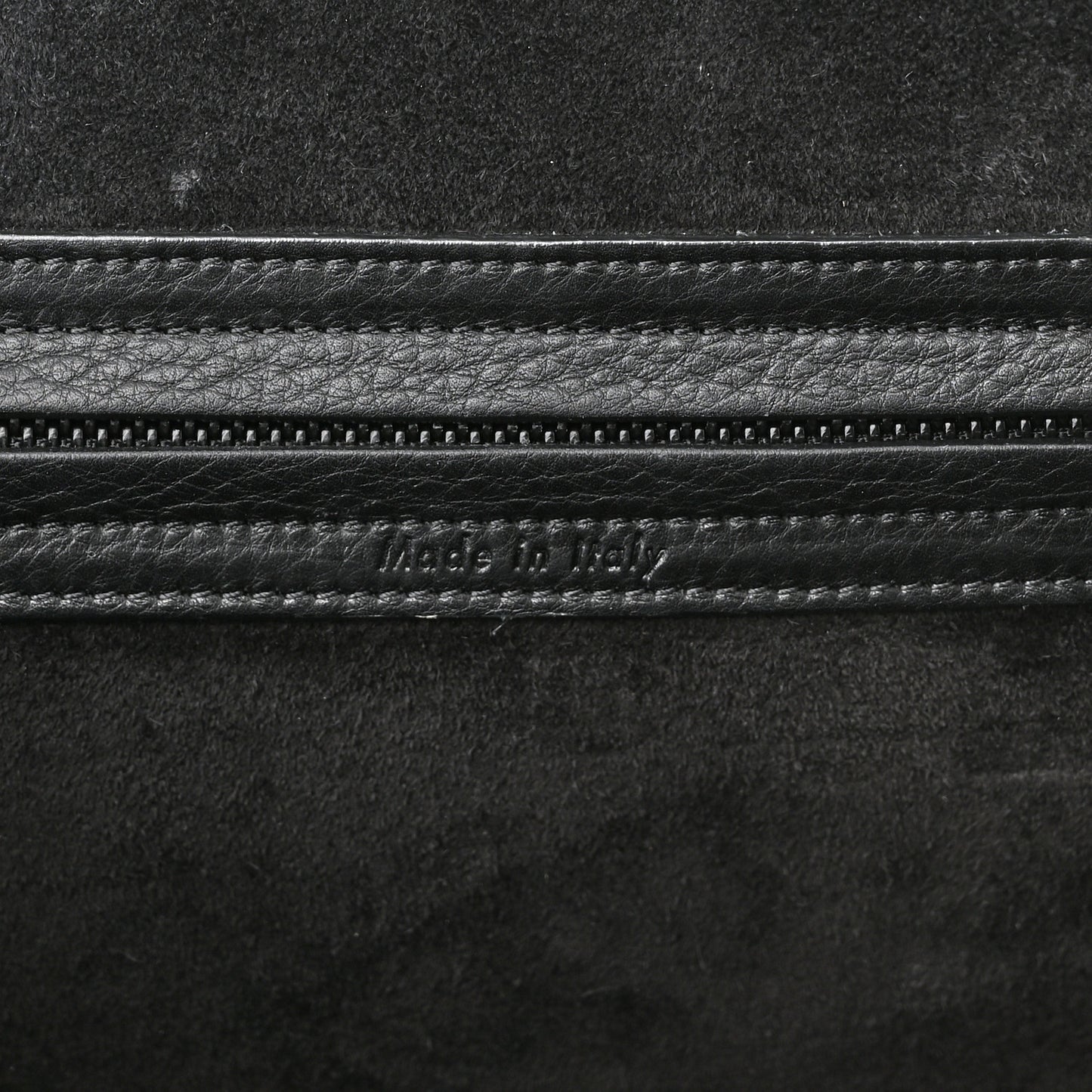 Grained Calfskin Medium Phantom Luggage Black