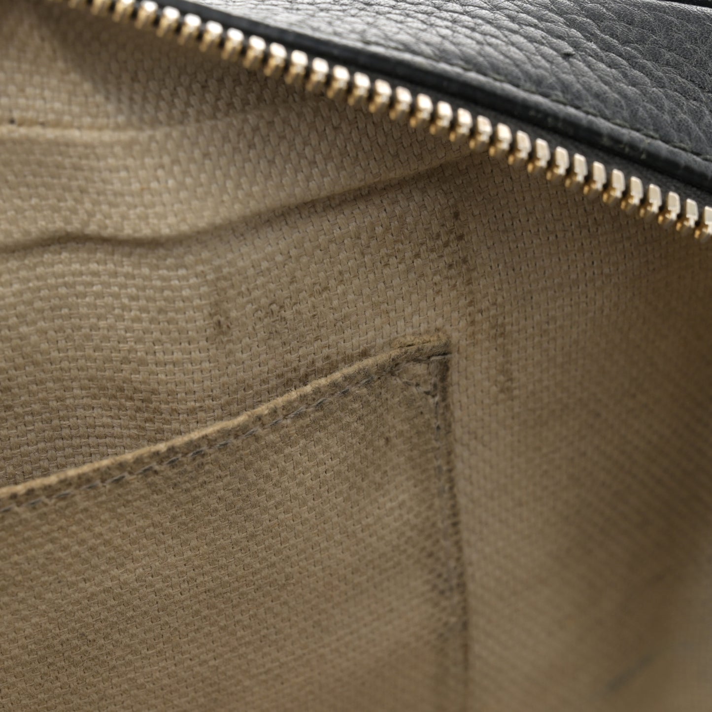 Pebbled Calfskin Small Soho Disco Bag Black