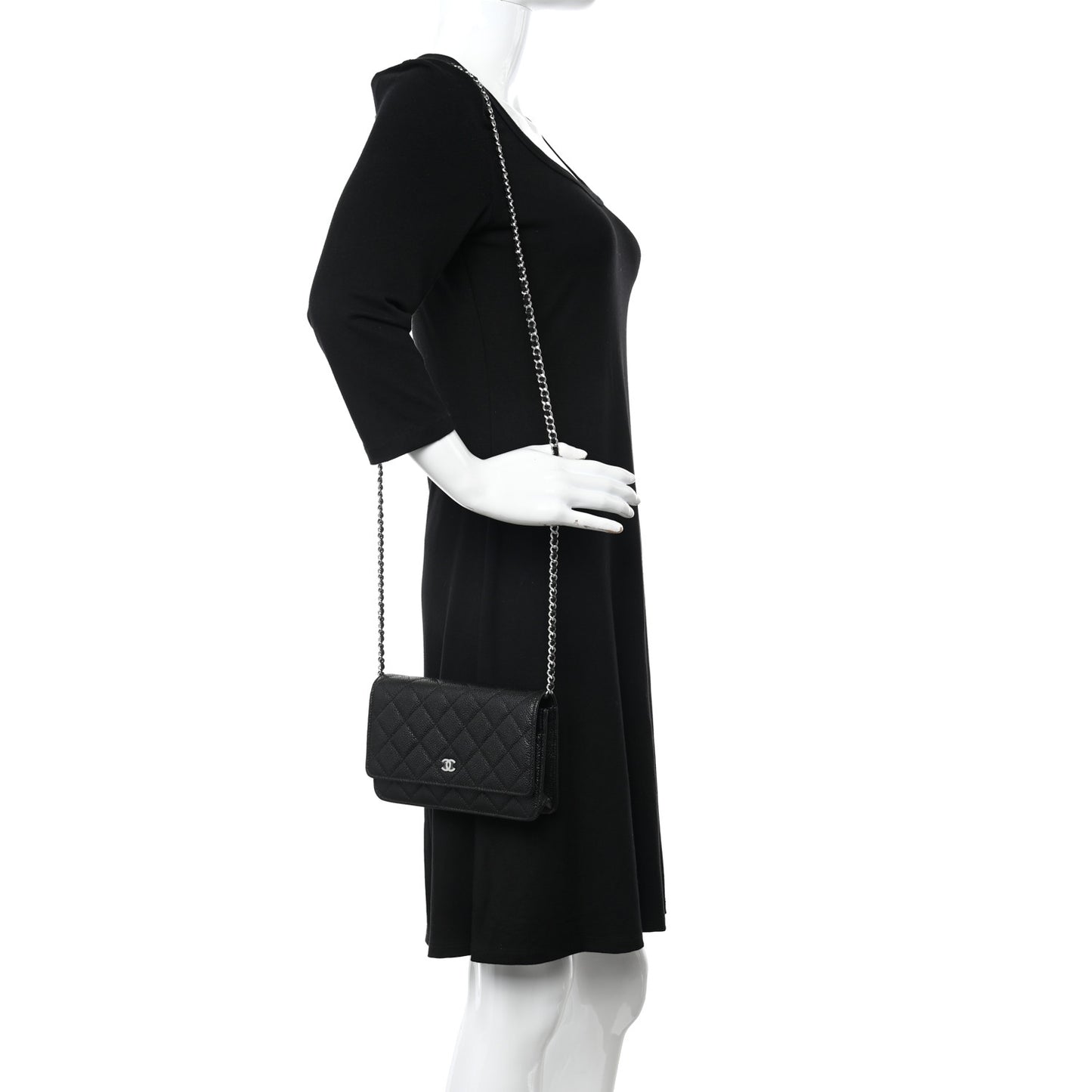 Caviar Quilted Wallet on Chain WOC Black