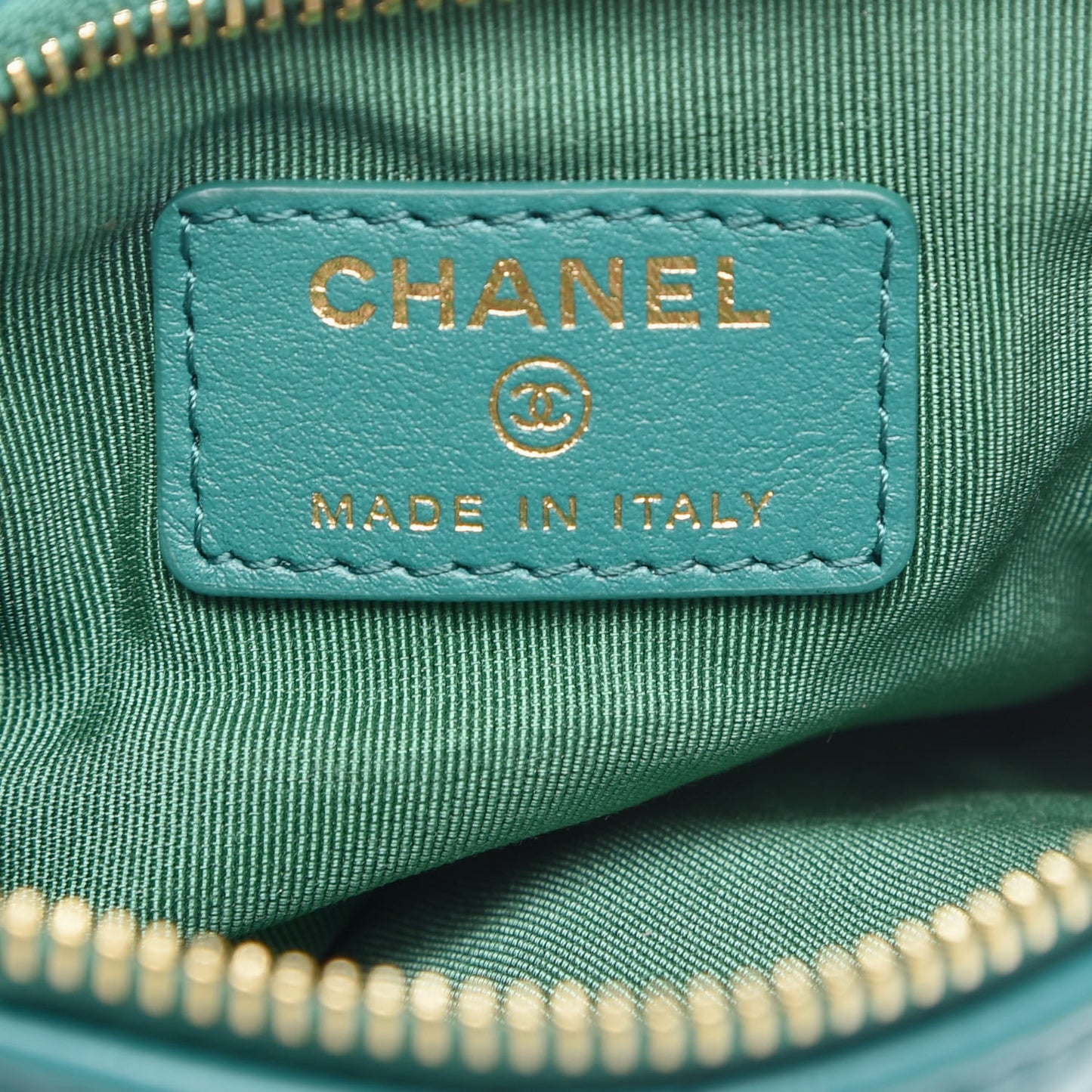 Aged Calfskin Quilted Small Reissue Cosmetic Case Green