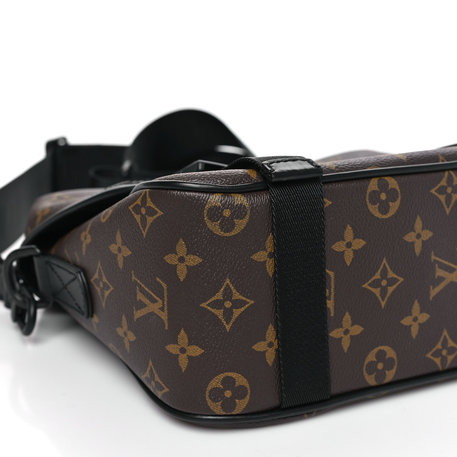 Louis Vuitton Monogram Macassar LV Trail Messenger 1819722