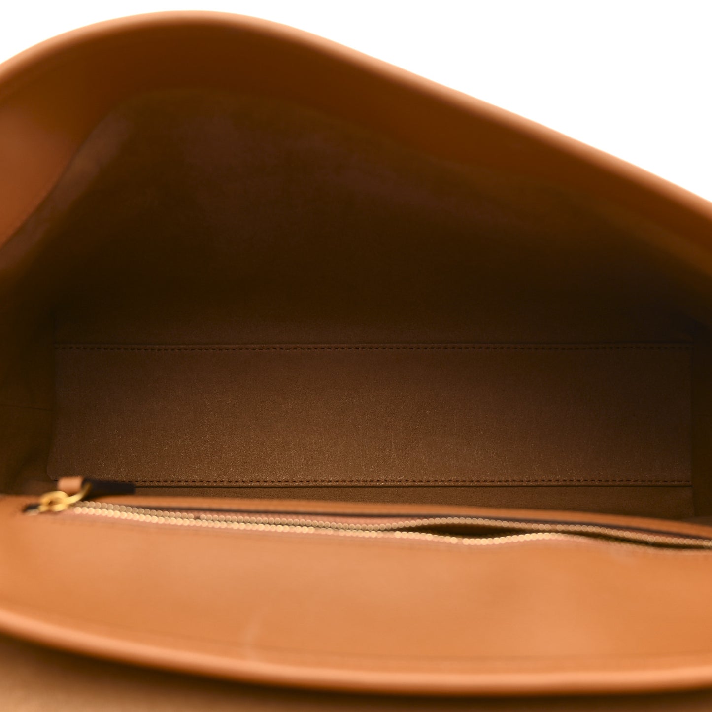 Visetos Medium Aren Messenger Bag Cognac