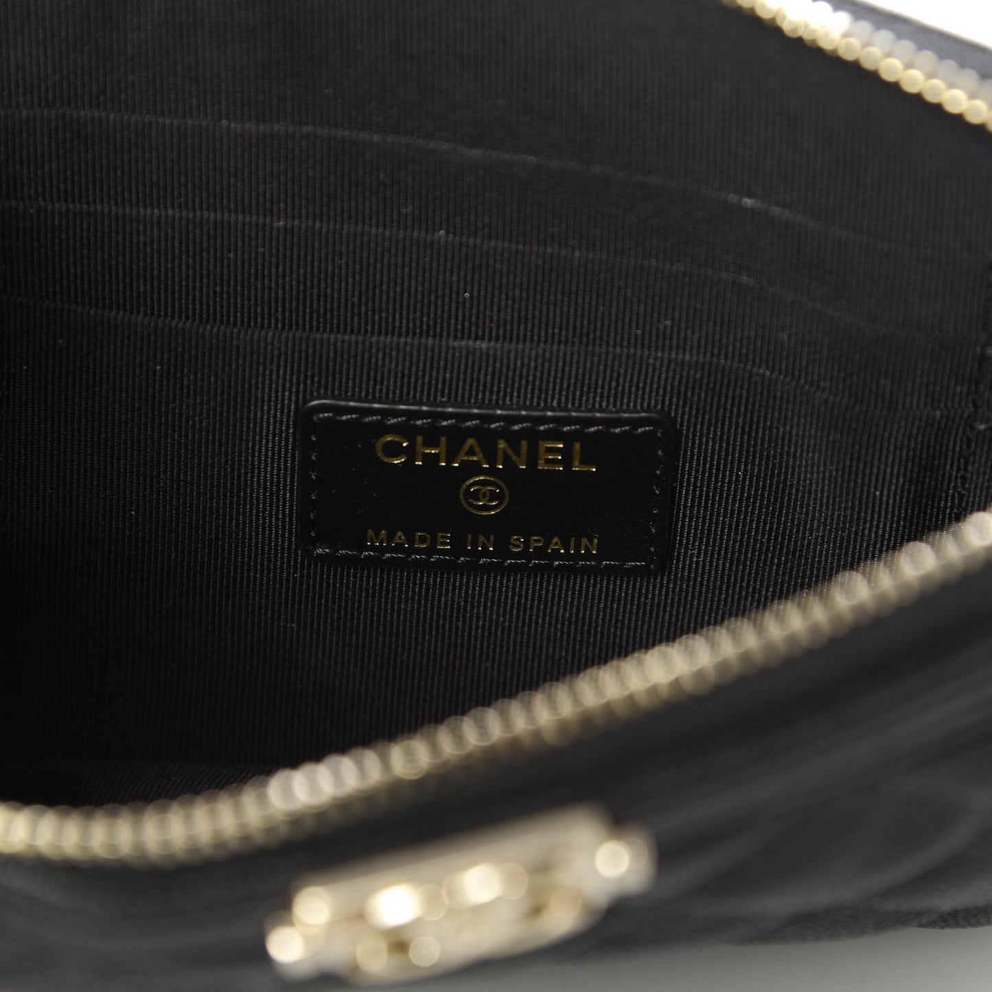 Caviar Quilted Classic Zip Boy Pouch Black