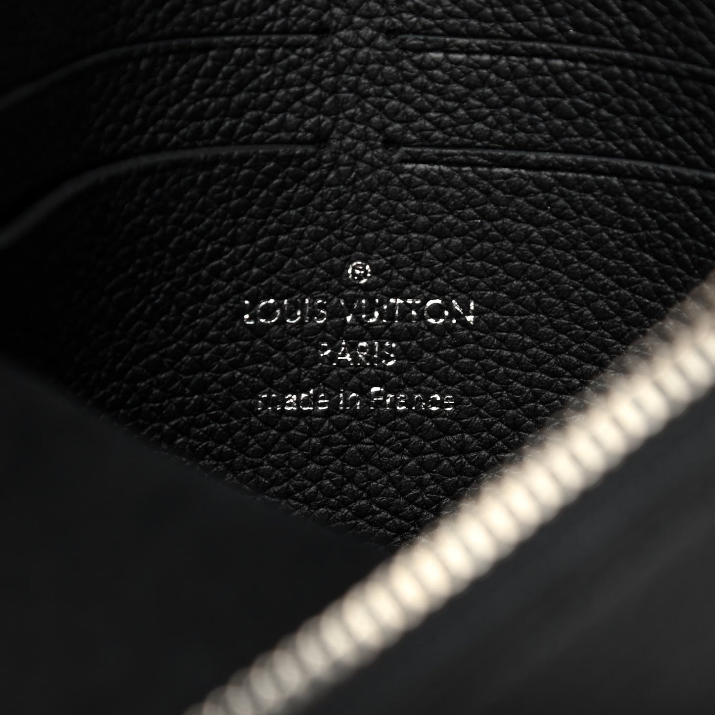 Soft Calfskin My Lockme Pochette Black
