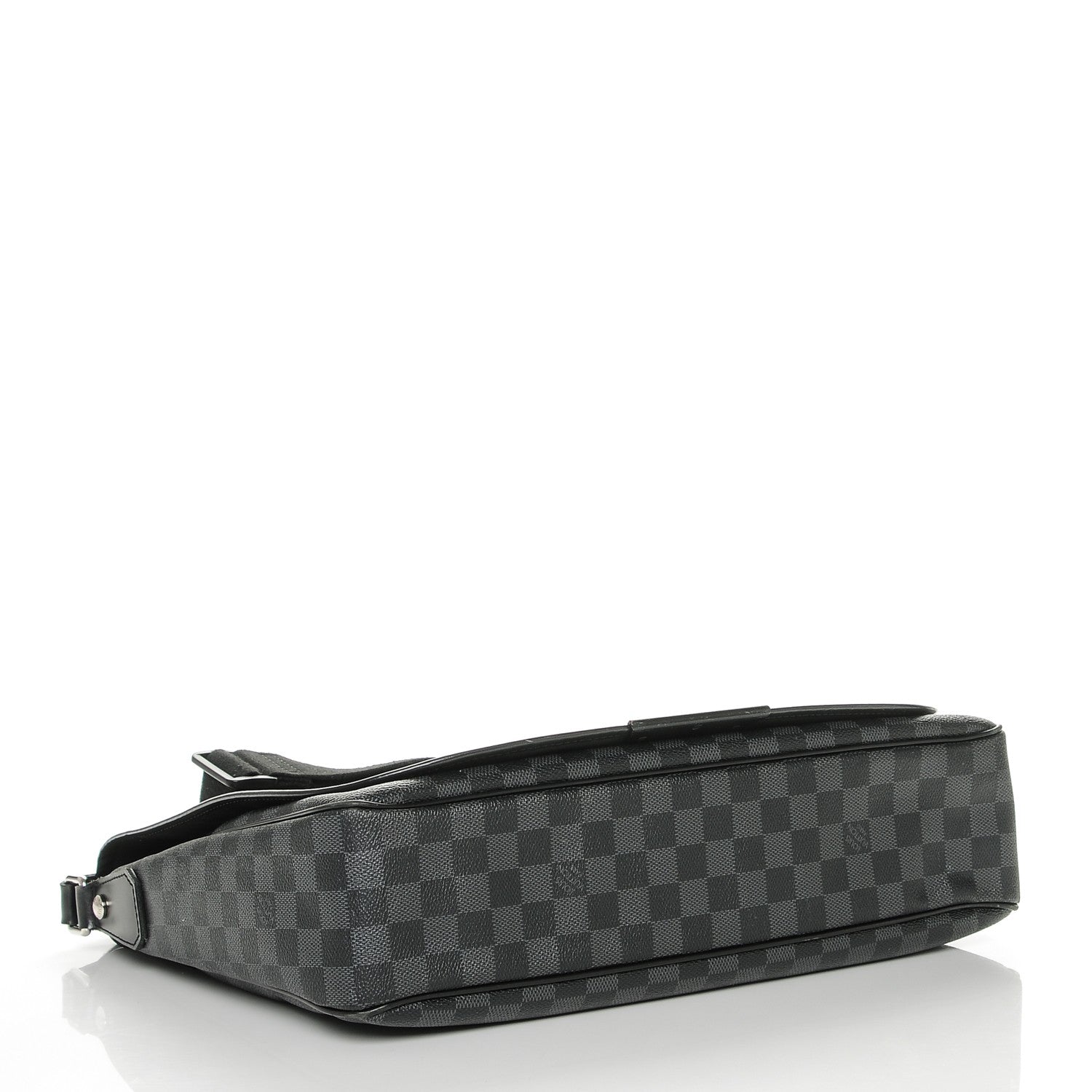 Louis Vuitton Damier Graphite Daniel GM 4 of 7