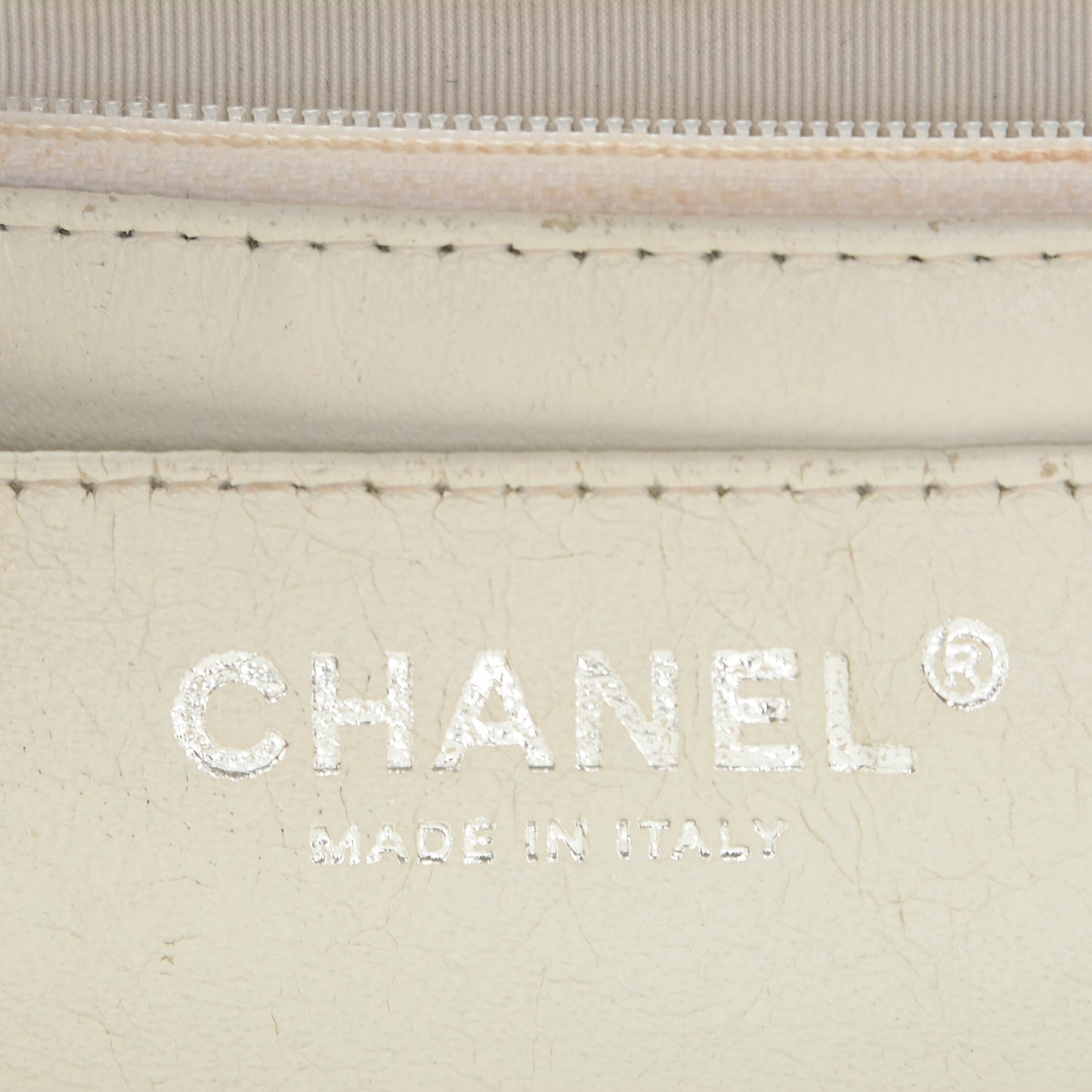 Caviar Quilted Jumbo Single Flap White