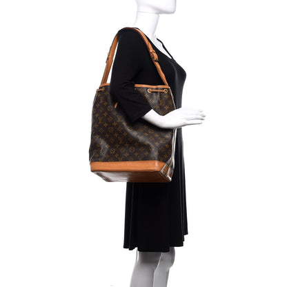 Louis Vuitton Monogram Noe 2 of 9