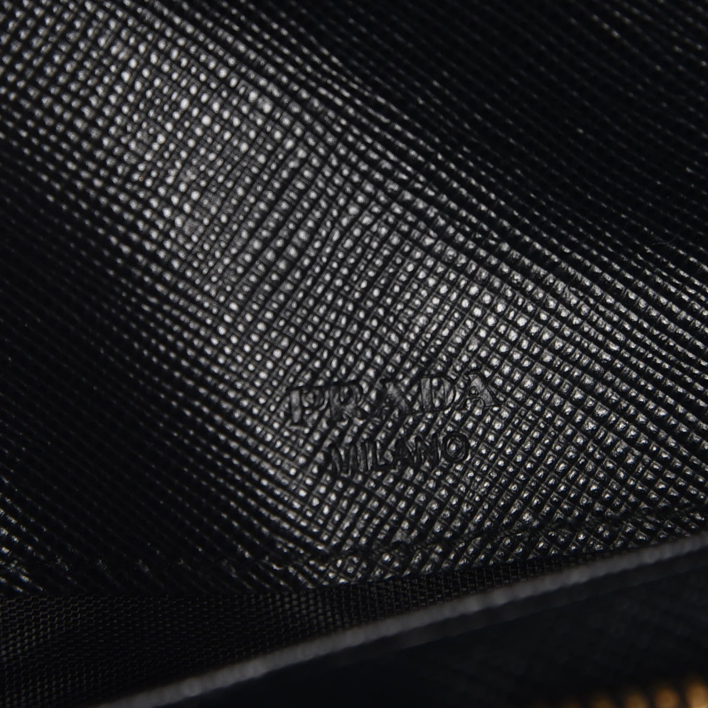 Saffiano Metal Continental Flap Wallet Nero Black