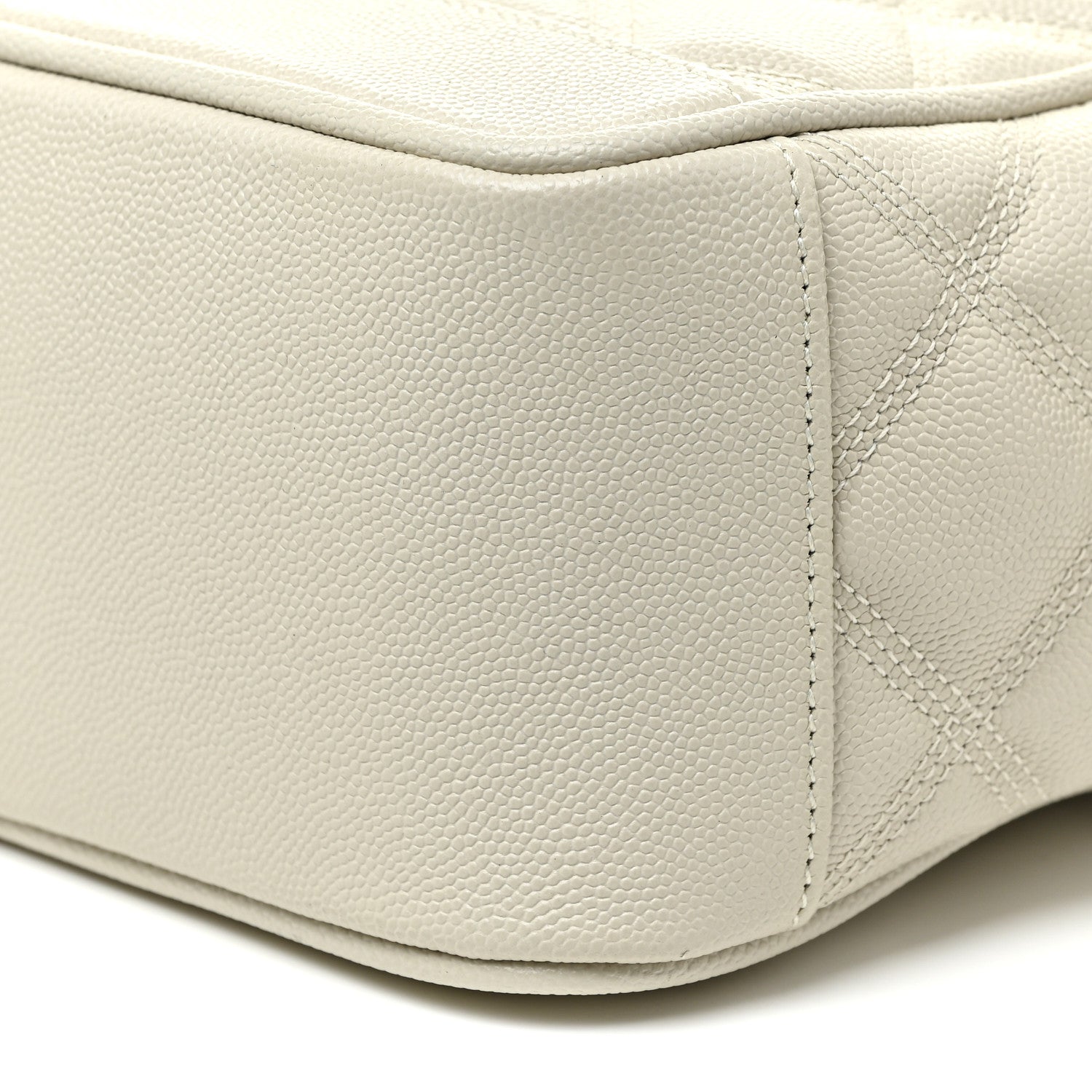 Saint Laurent Grain de Poudre Quilted 80's Vanity Bag Crema Soft 10 of 12