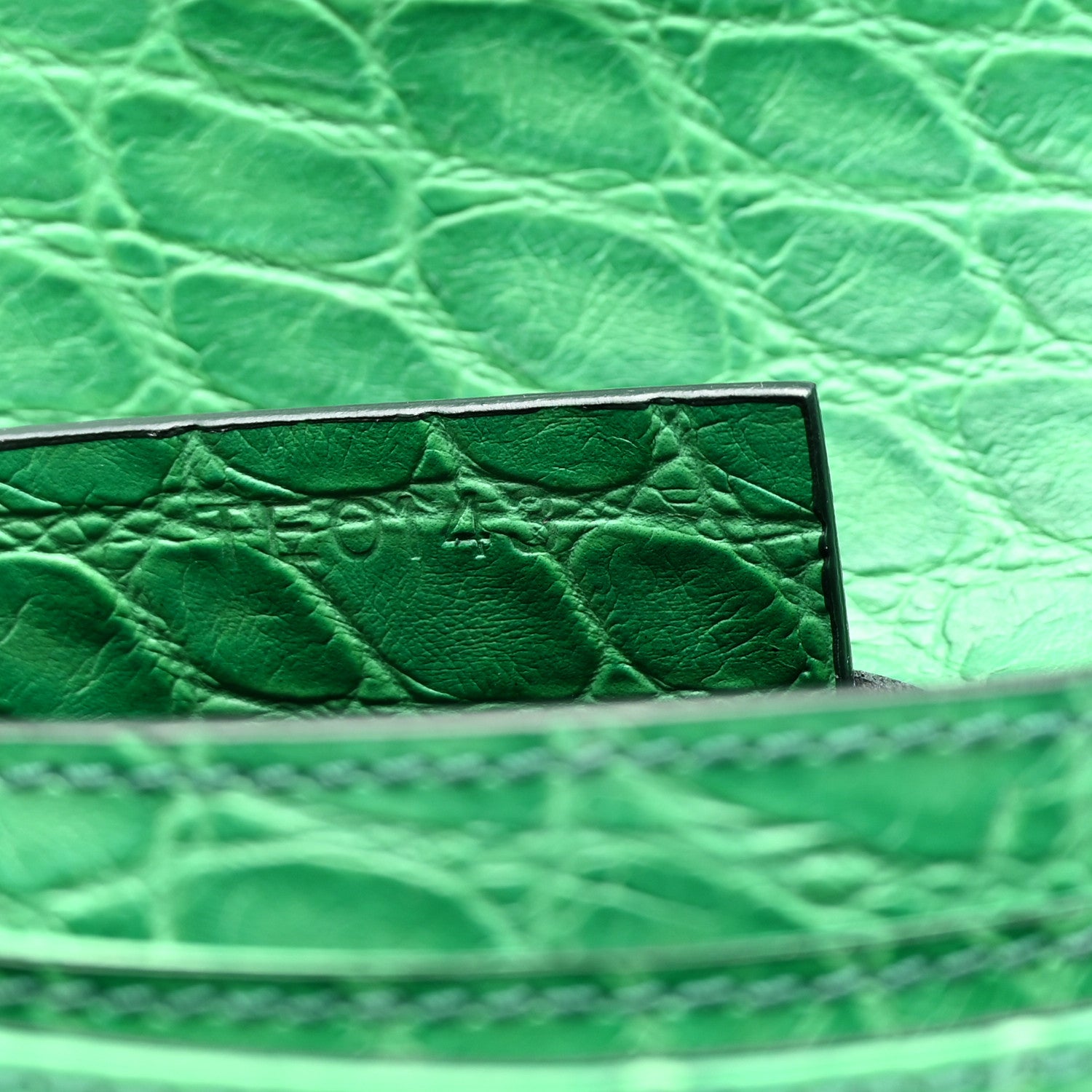 Givenchy Calfskin Crocodile Embossed Medium Antigona Envelope Clutch Emerald 6 of 7