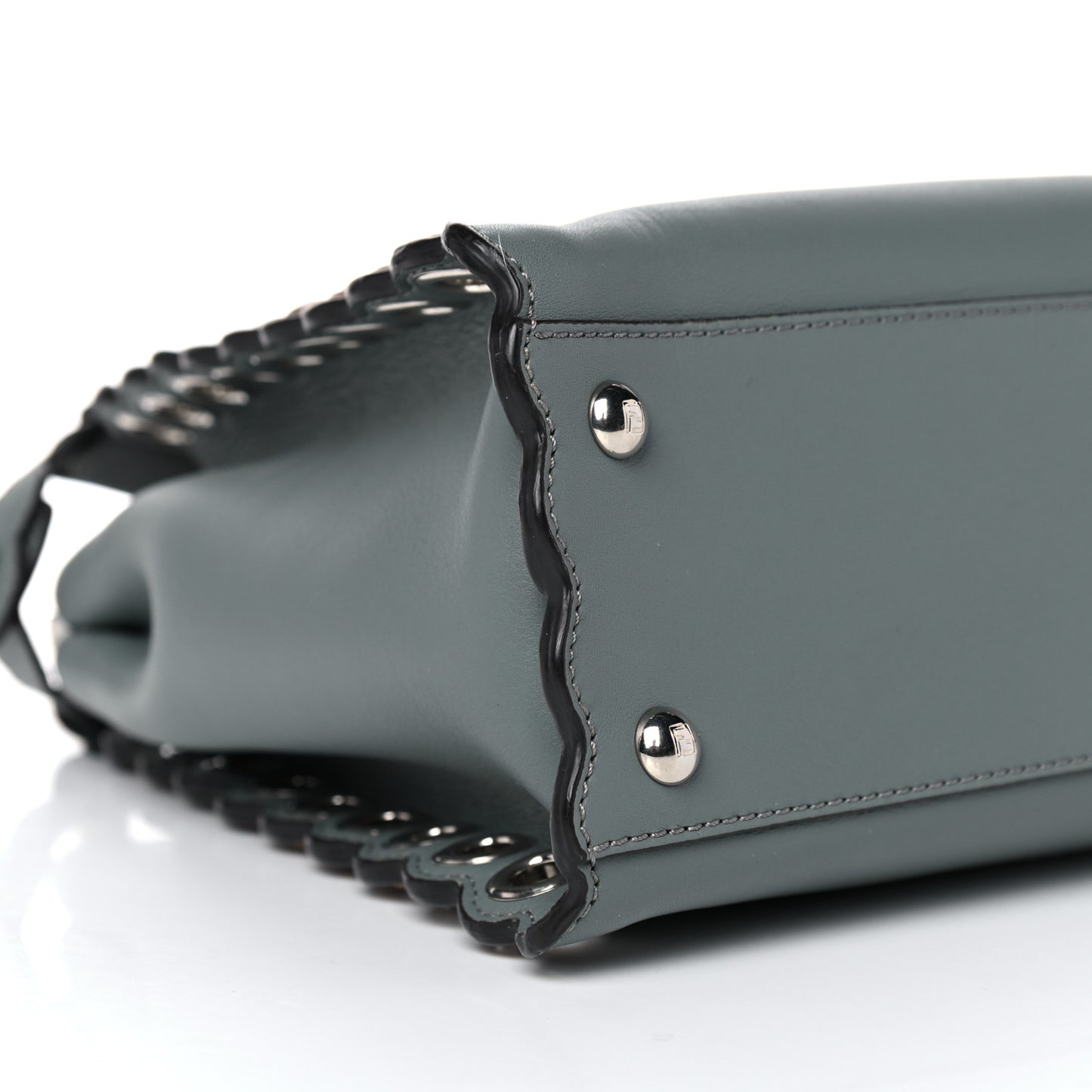 Vitello Seta Elaphe Nappa Grommet Medium Peekaboo Iconic Satchel Grey