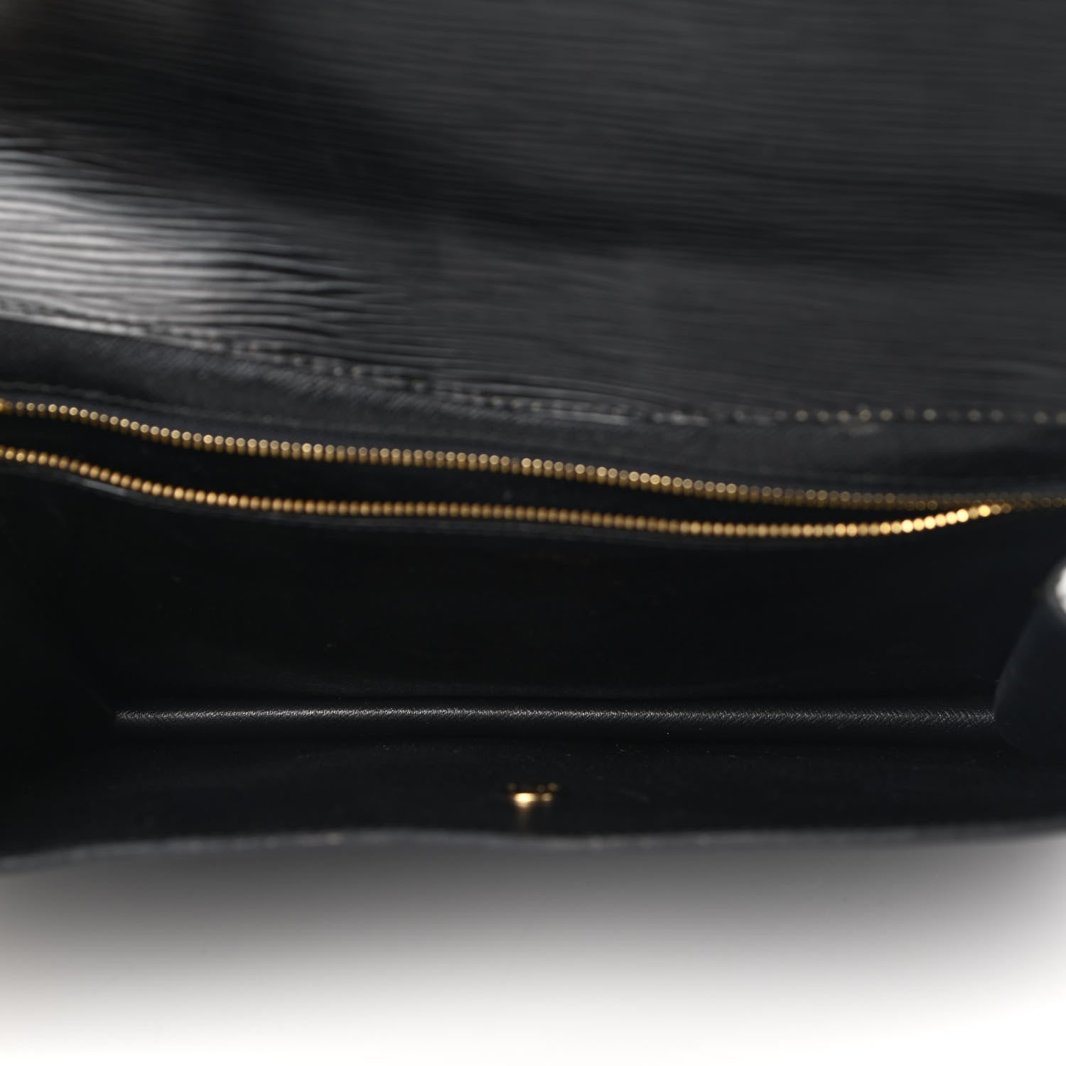 Louis Vuitton Epi Montaigne Clutch MM Black 4 of 9