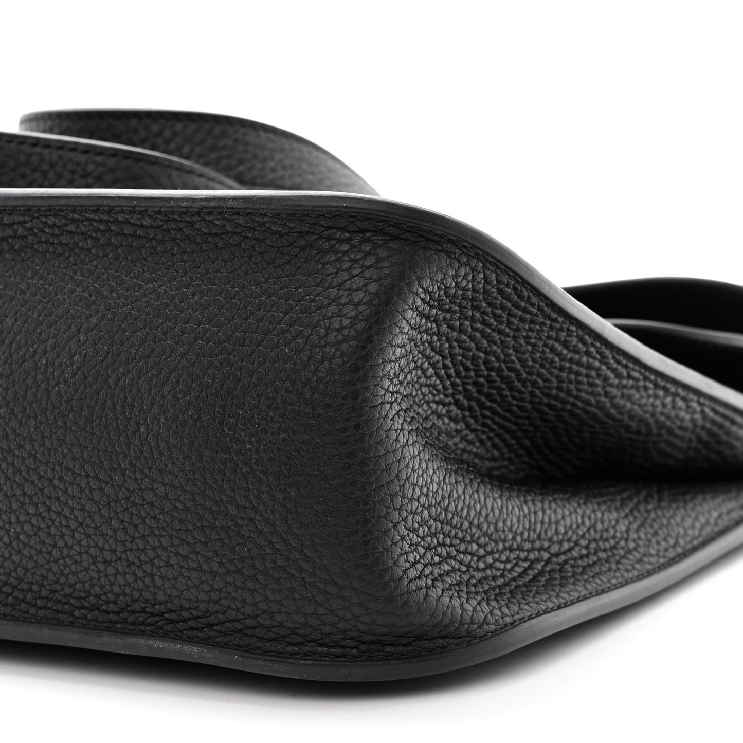 Taurillon Clemence Halzan 31 GM Black