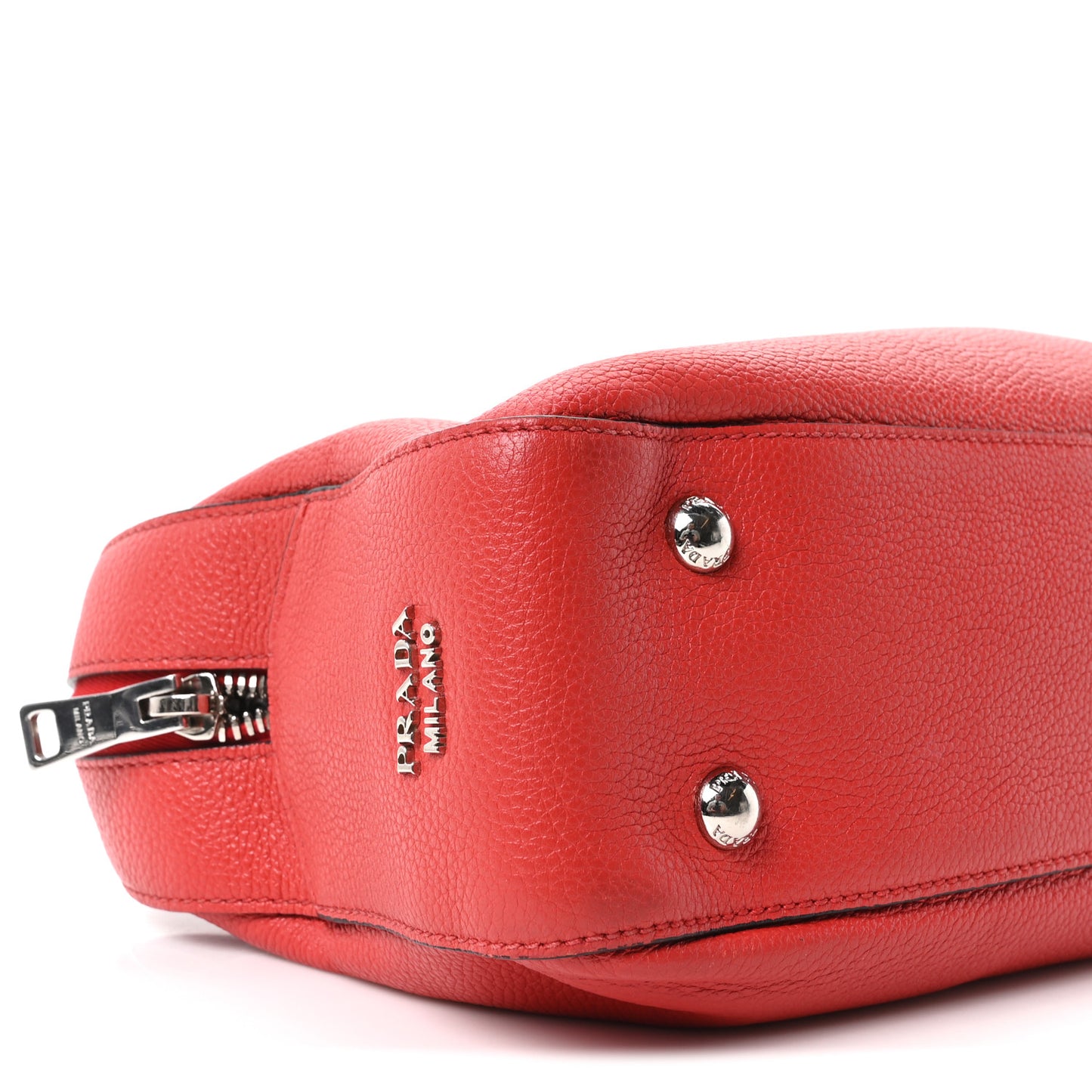 Vitello Daino Chain Satchel Bag Lacca
