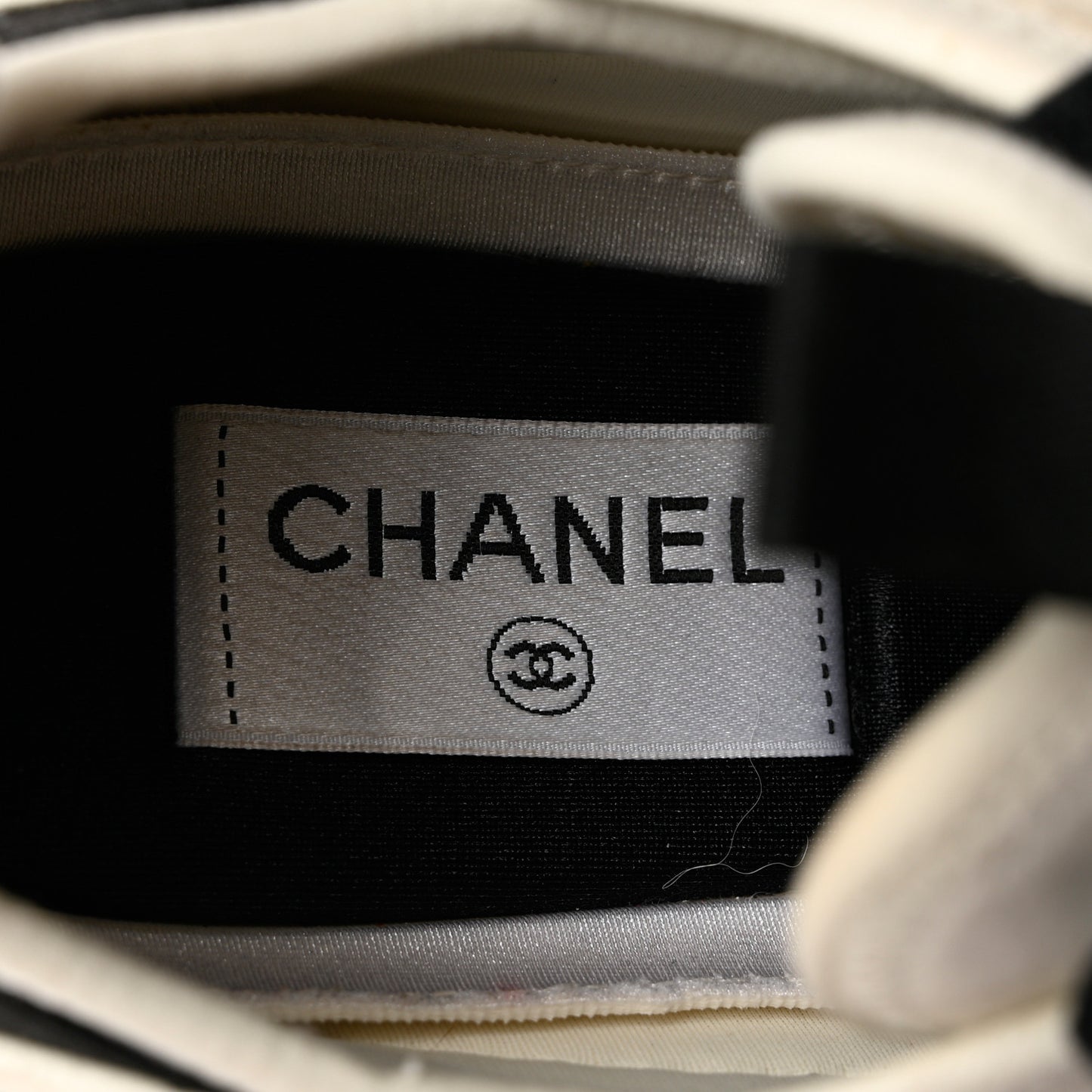 Velvet Calfskin Mixed Fibers CC Sneakers 39 Ivory Black