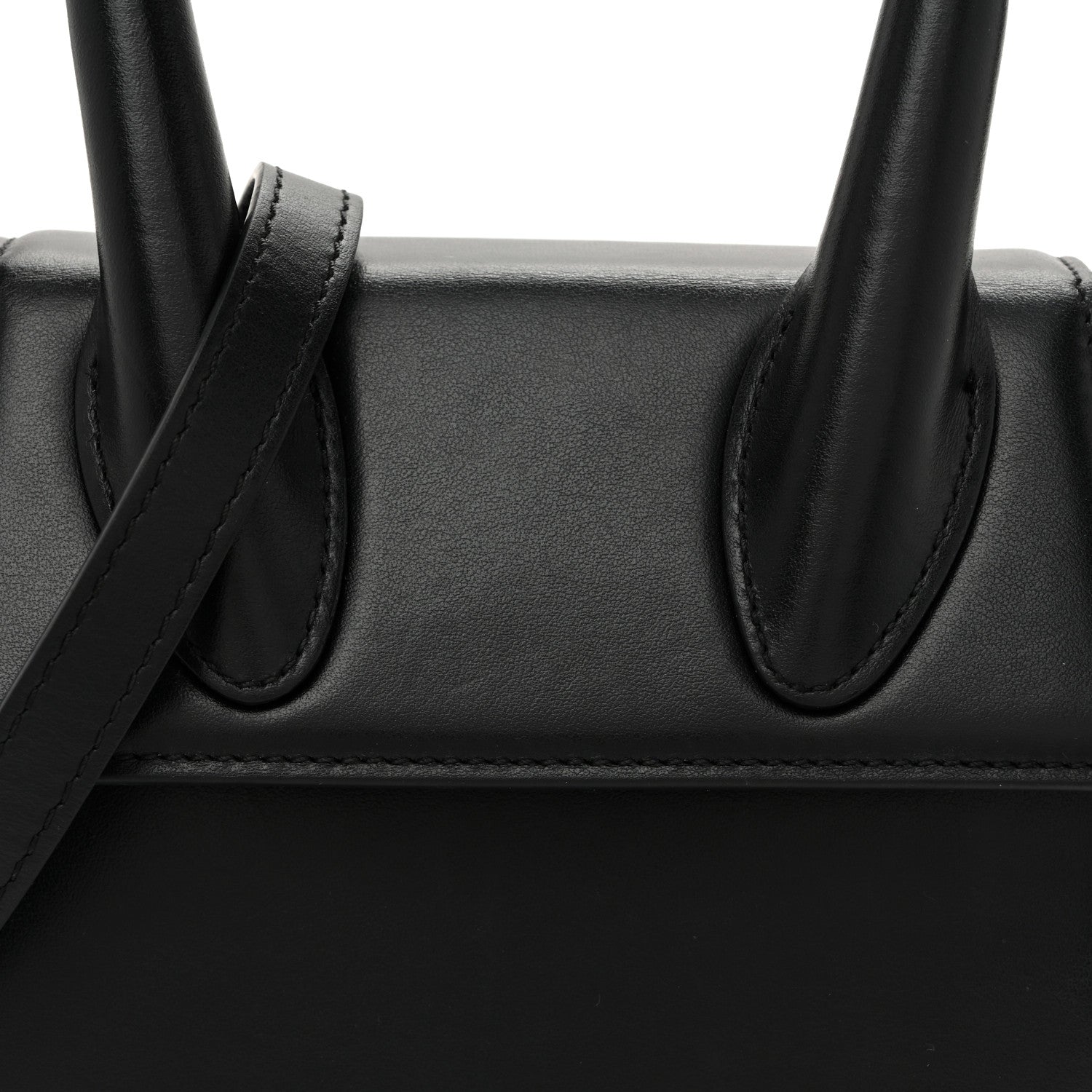 Jacquemus Smooth Calfskin Le Chiquito Moyen Black 7 of 9