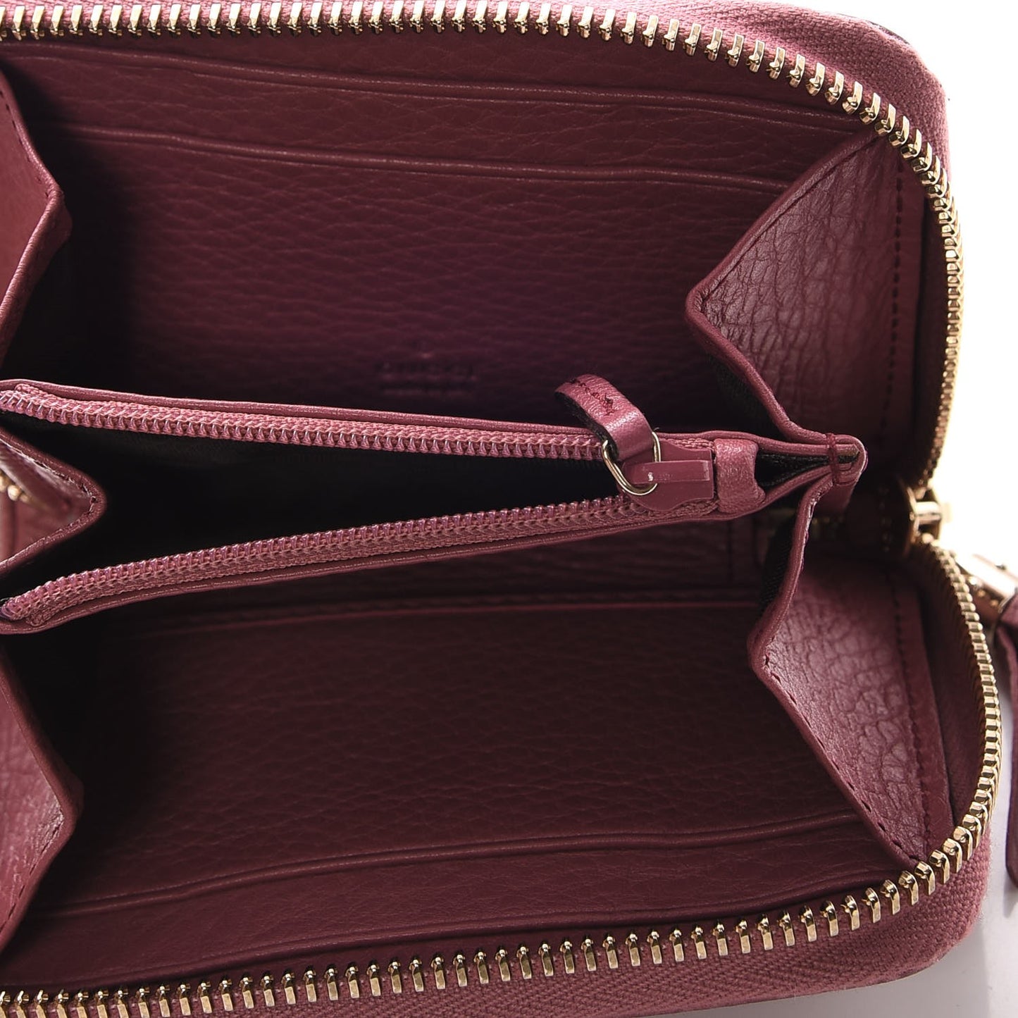 Pebbled Calfskin Soho Compact Disco Zip Around Wallet Peonia Flower