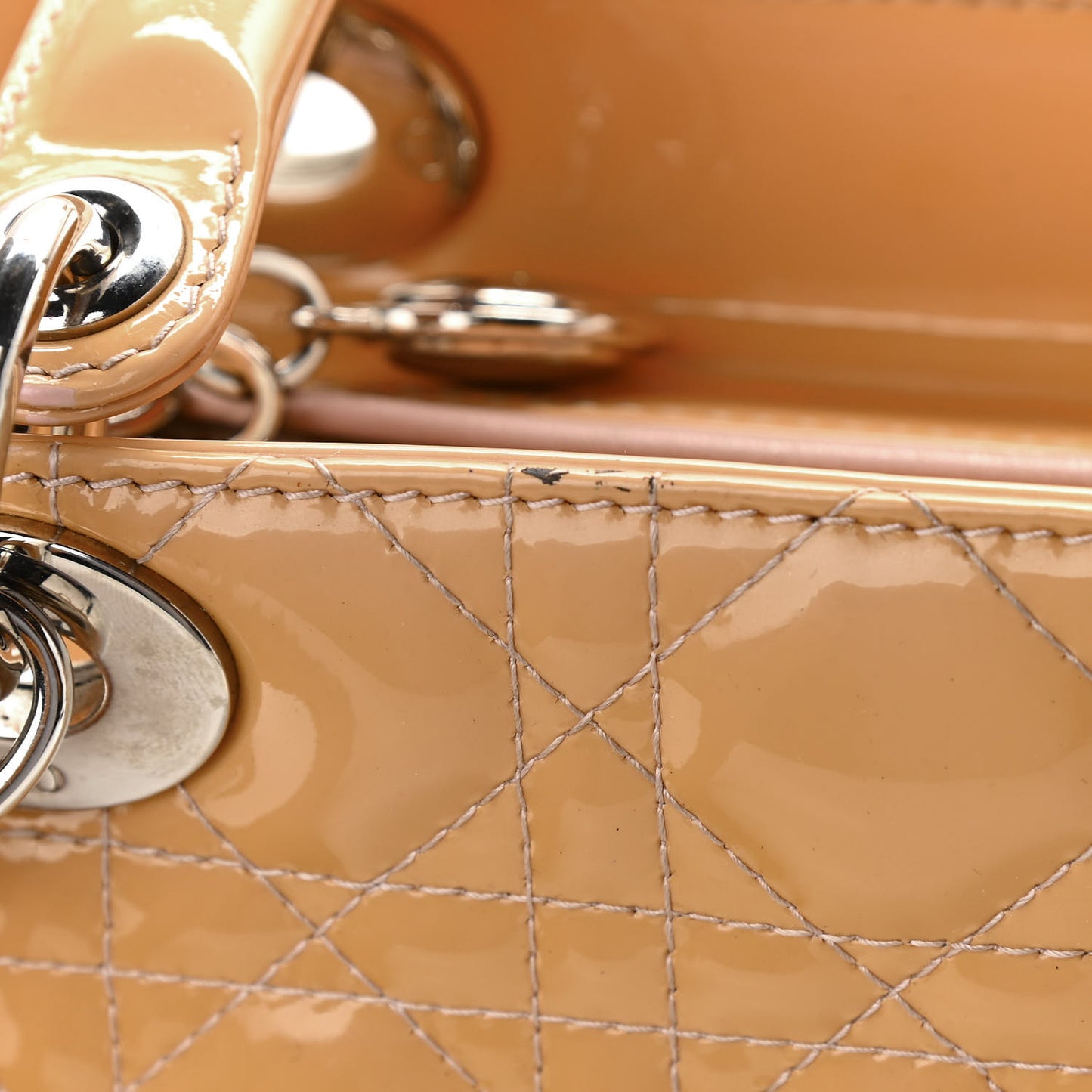 Patent Cannage Medium Lady Dior Beige