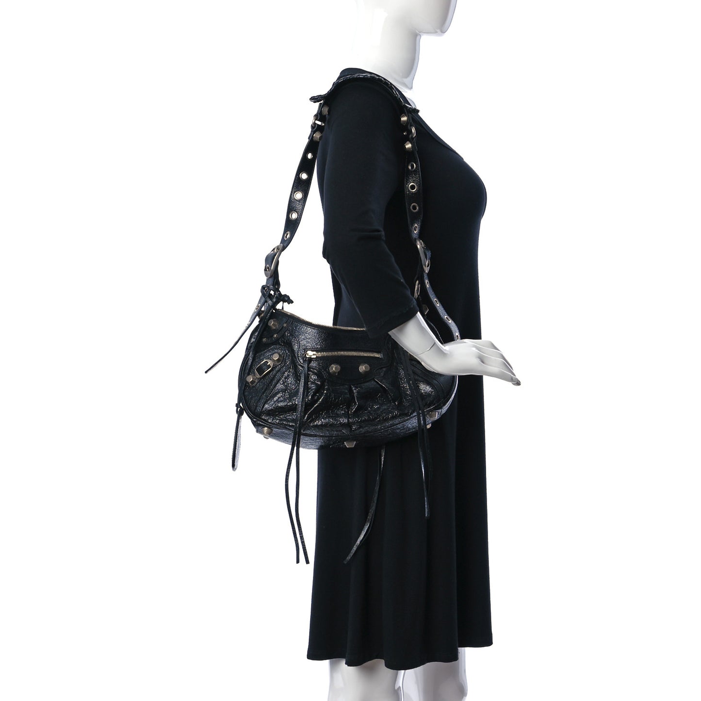 Agneau Arena Small Le Cagole Shoulder Bag Black