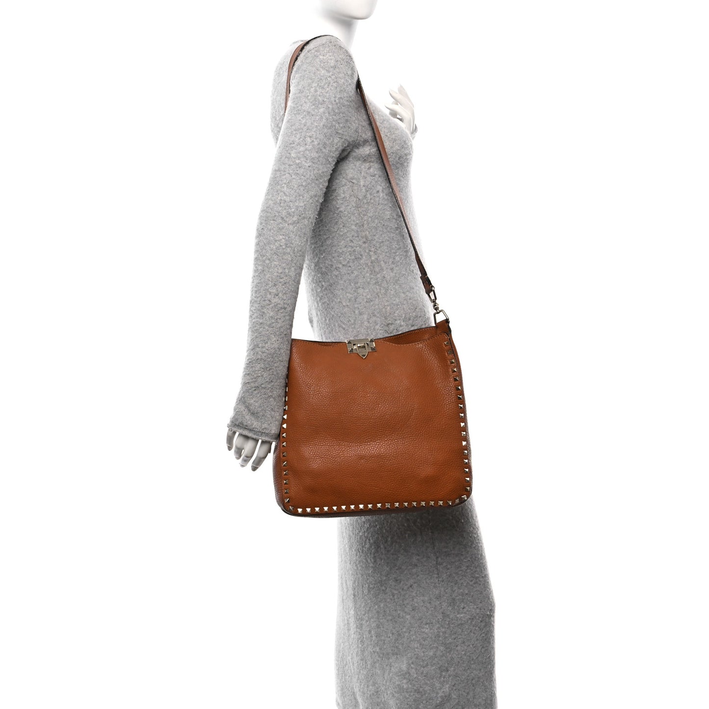 Pebbled Calfskin Large Rockstud Flip-Lock Messenger Bag Light Cuir
