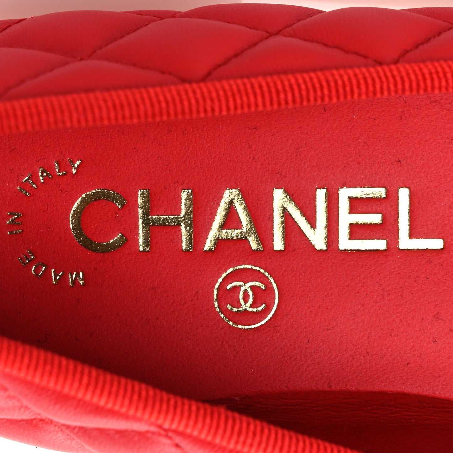Caviar Quilted CC Cap Toe Ballerina Flats 37.5 Red