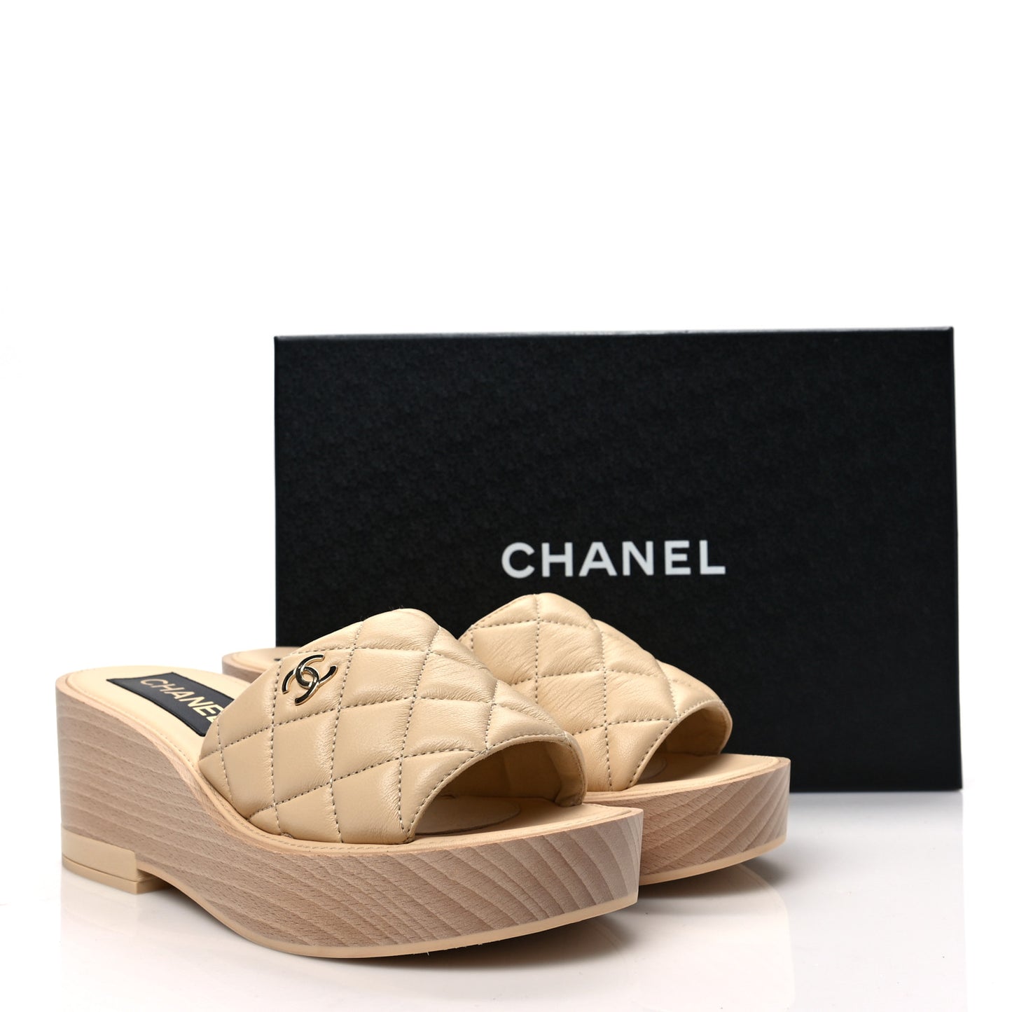 Lambskin Quilted CC Slip On Platform Sandals 39 Beige