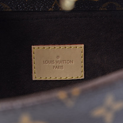 Louis Vuitton Monogram Pochette Metis 6 of 16
