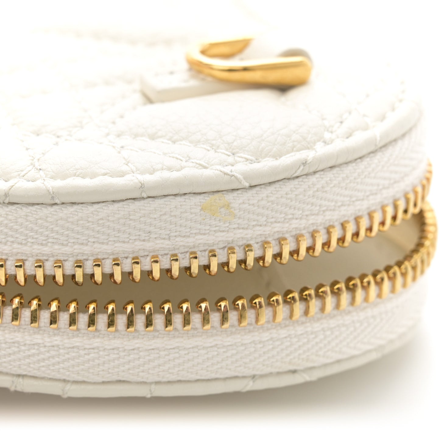 Calfskin Cannage Dioramour Caro Heart Pouch With Chain White