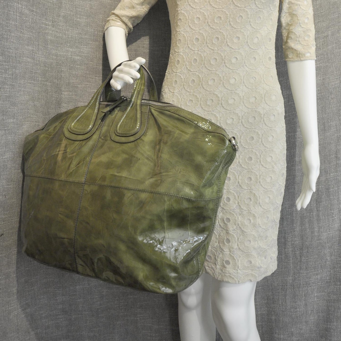 Crinkled Patent Nightingale Green