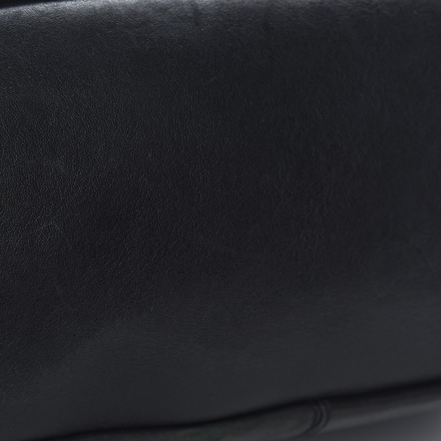 Lambskin Medium Nightingale Black