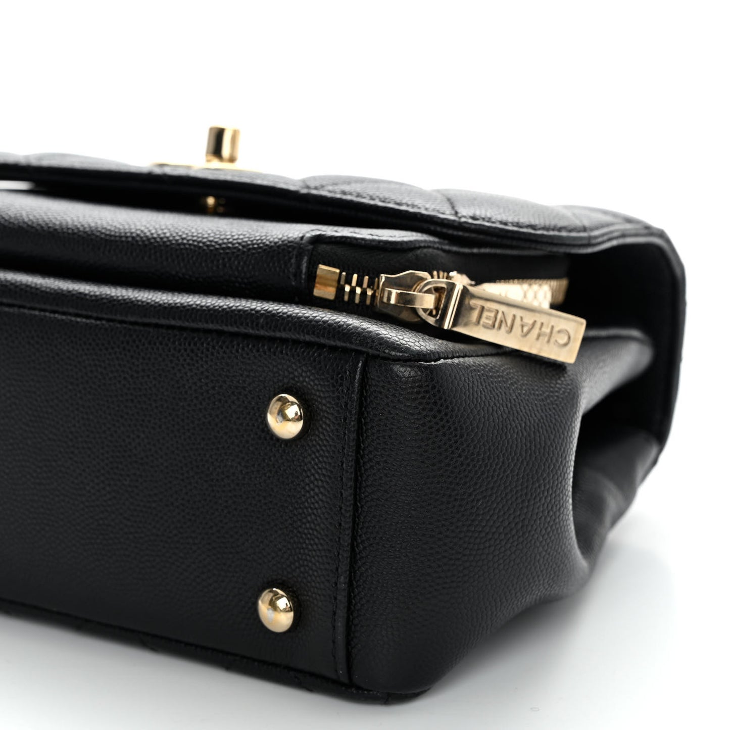 Caviar Quilted Small Business Affinity Flap Black